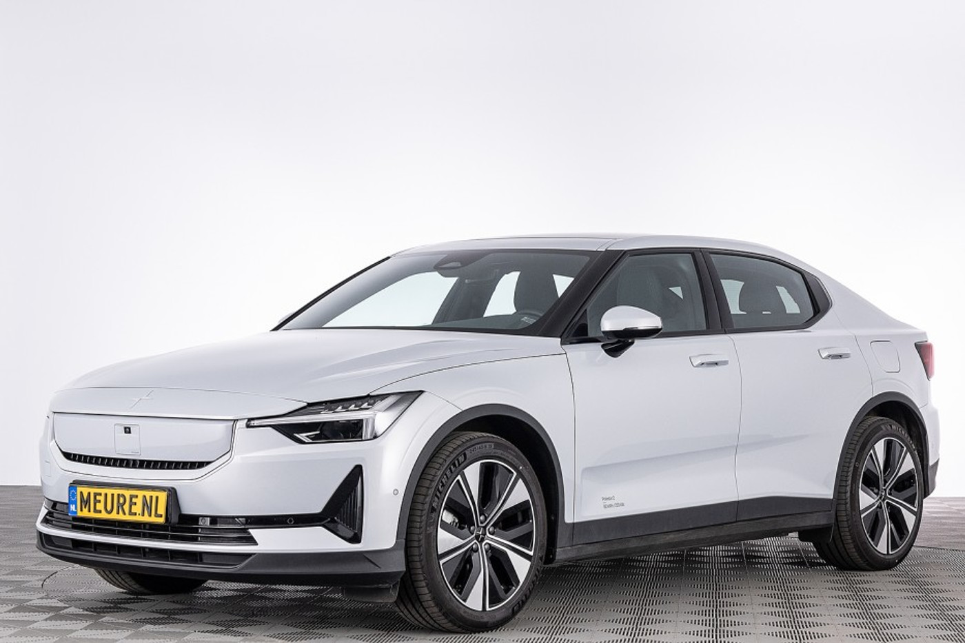 Foto van Polestar 2