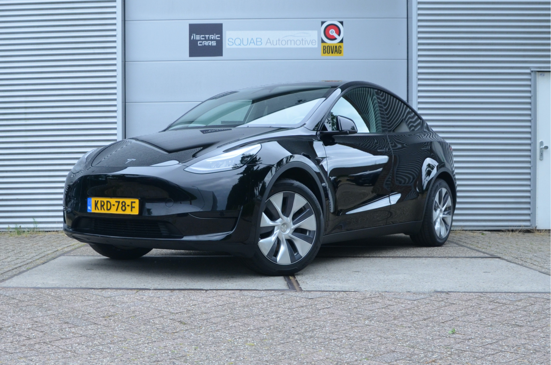 Tesla Model Y RWD 58 kWh 2024 - voorkant