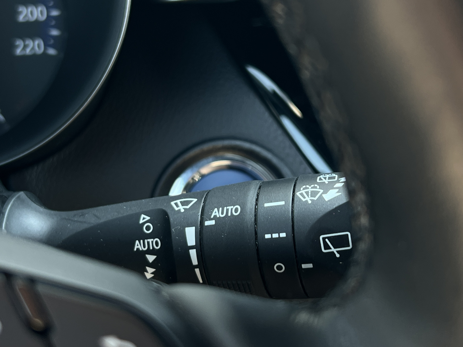Foto van Toyota C-hr