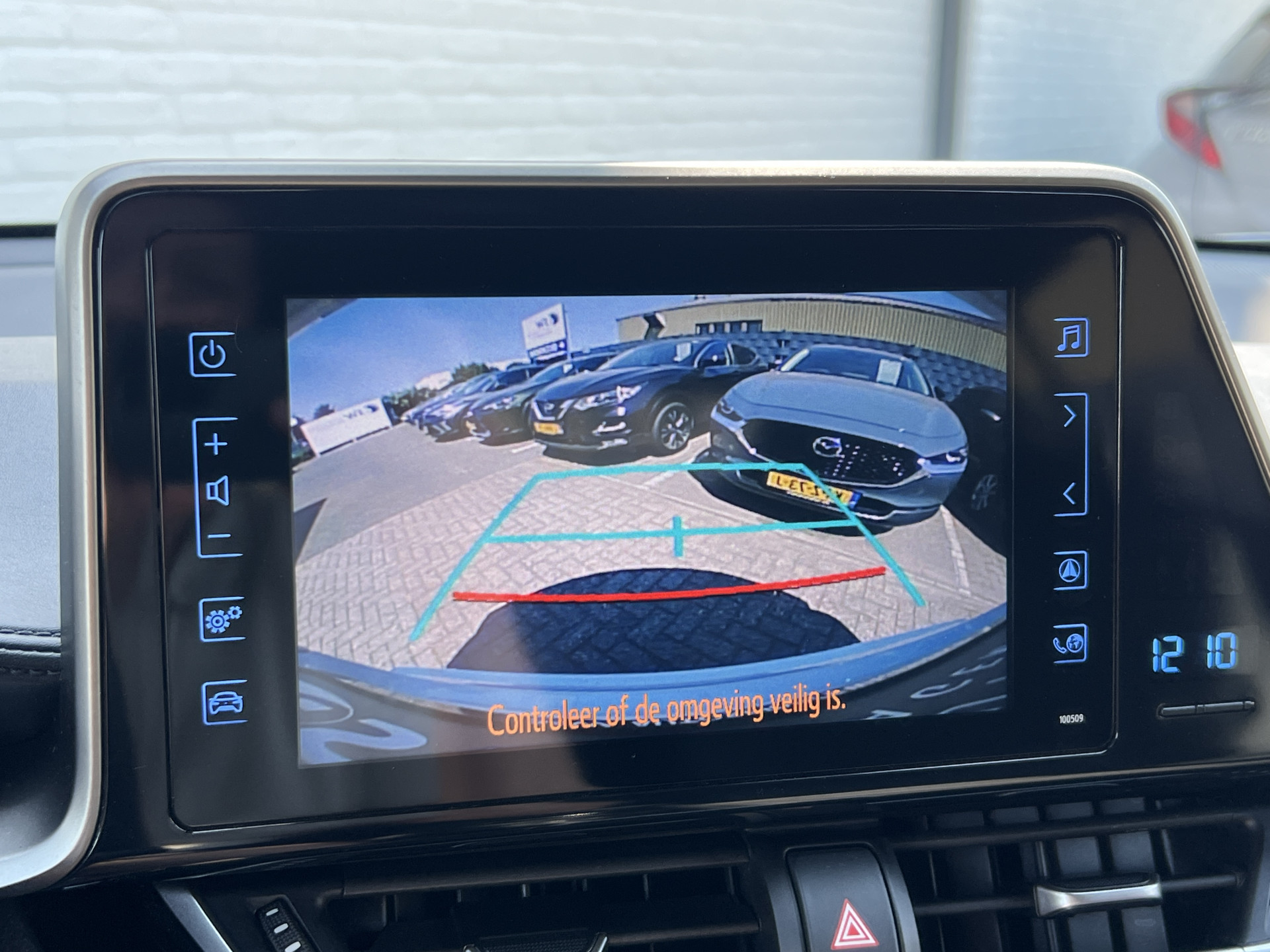 Foto van Toyota C-hr