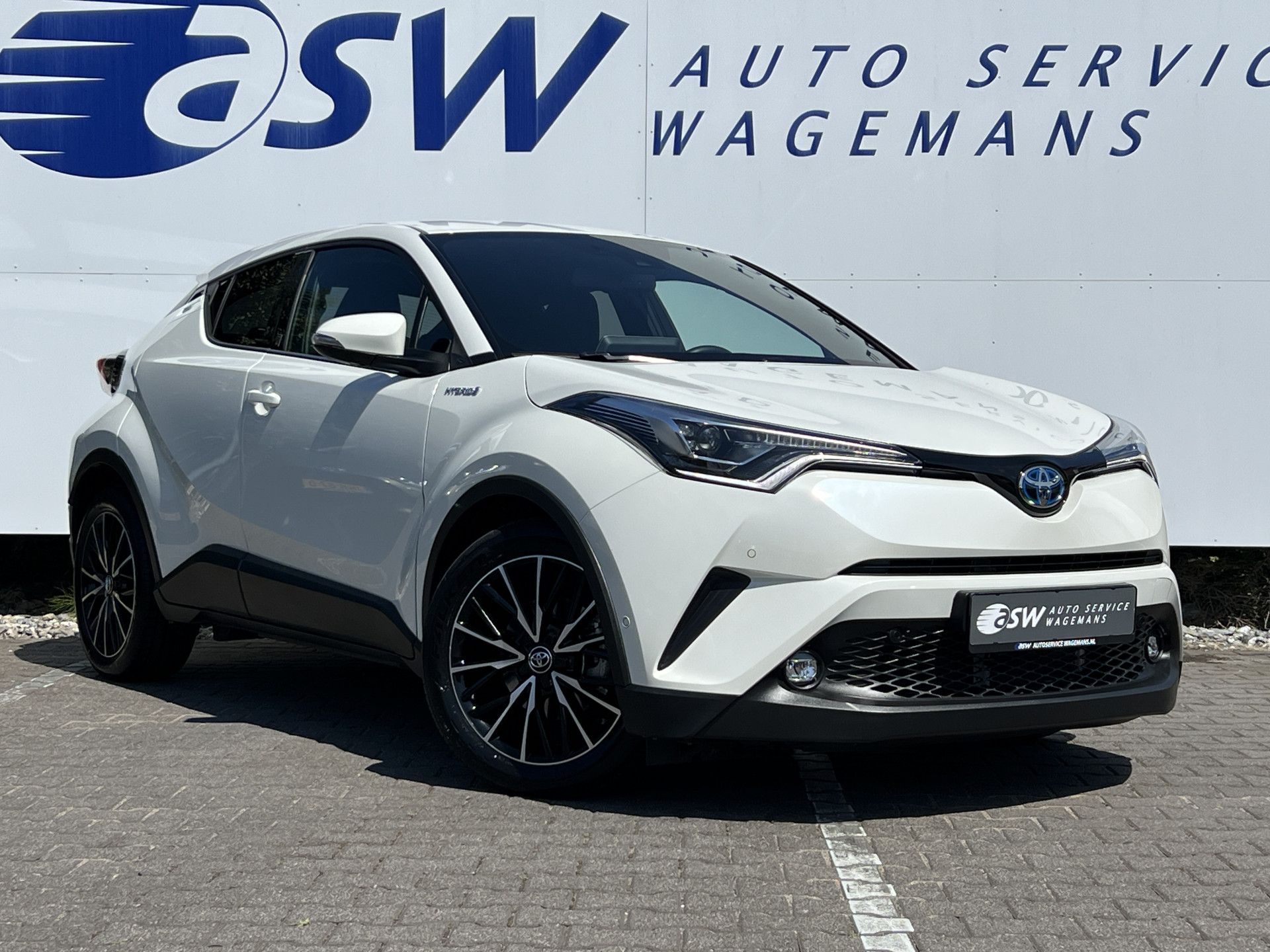 Foto van Toyota C-hr