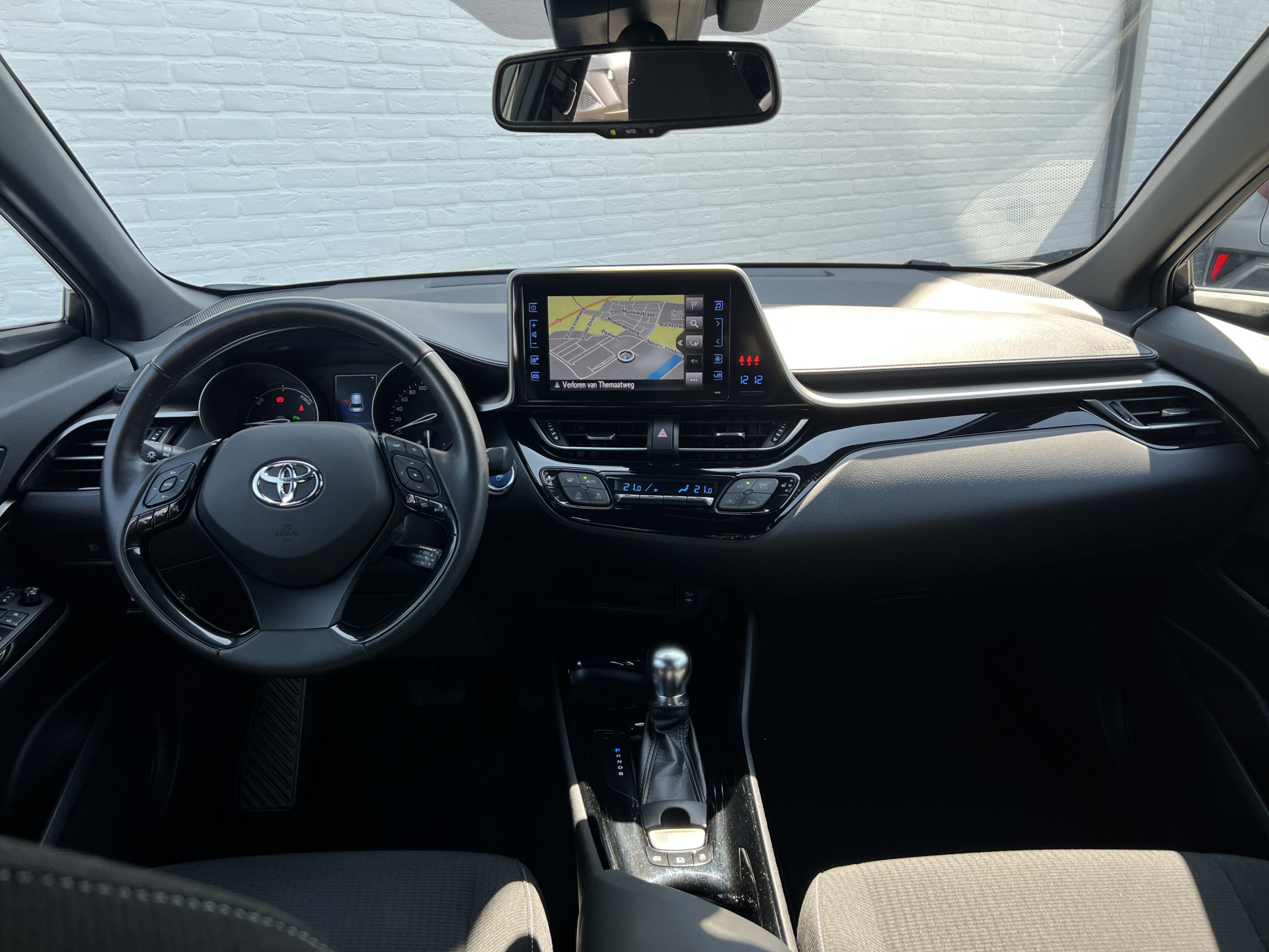 Foto van Toyota C-hr
