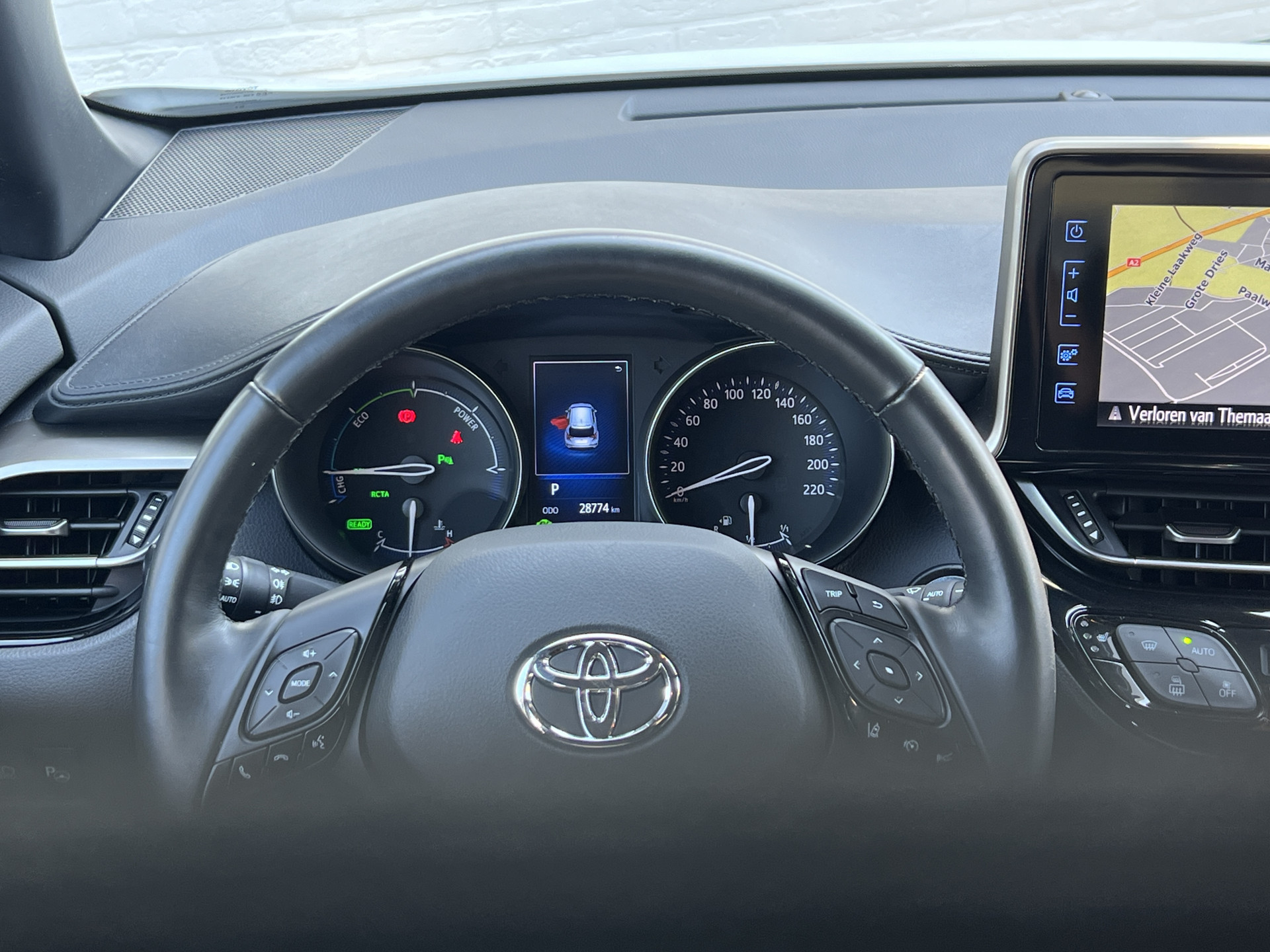 Foto van Toyota C-hr
