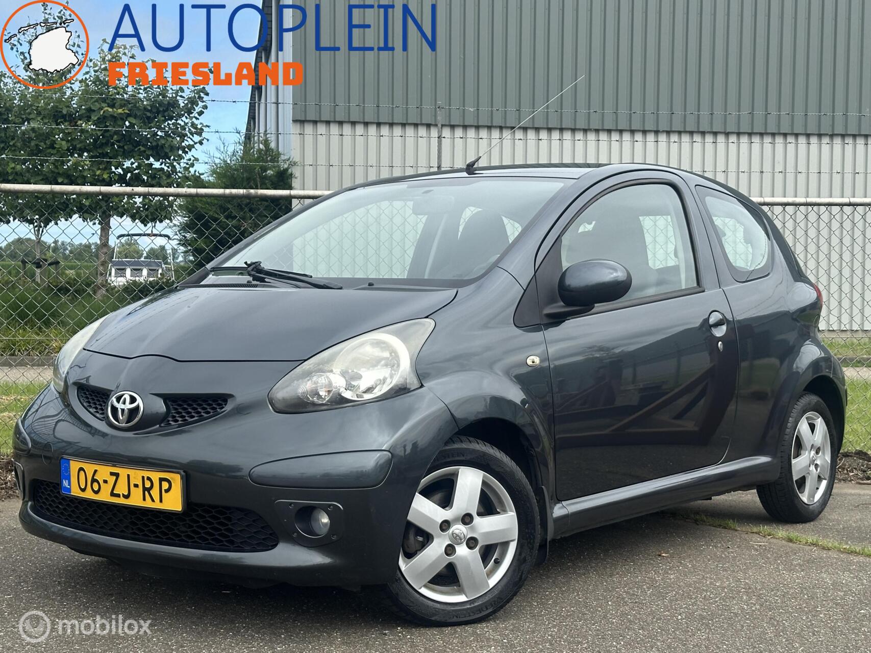 Toyota Toyota Aygo 1.0-12V Sport|APK 9/27|Airco|3DRS|Elec Ramen 2008 - voorkant