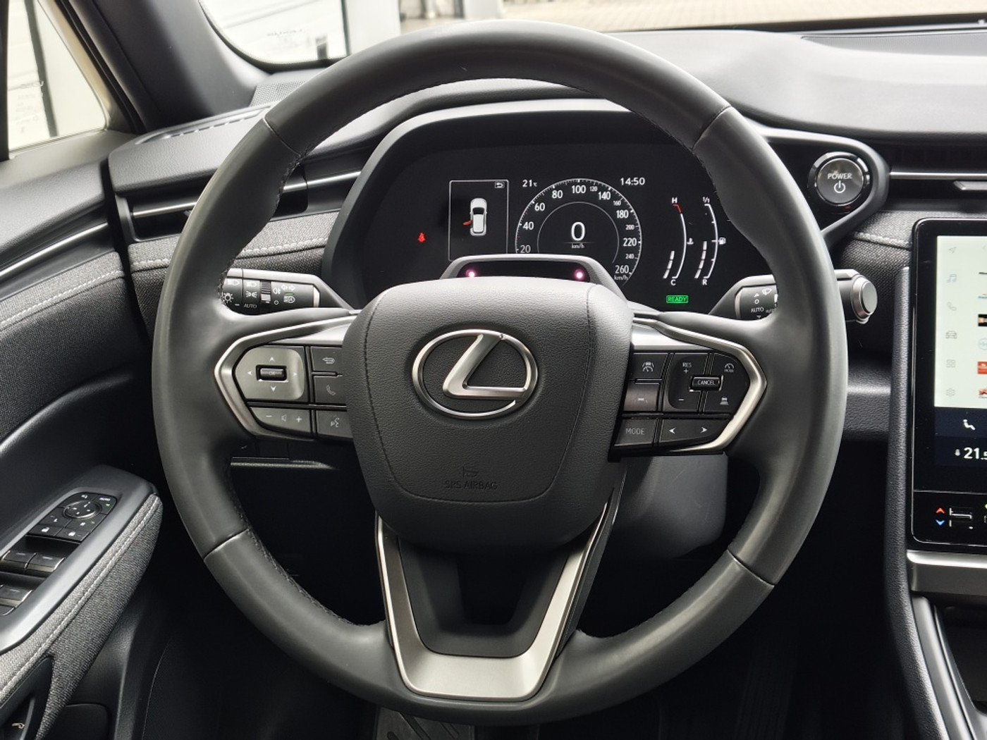 Foto van Lexus Lexus LBX