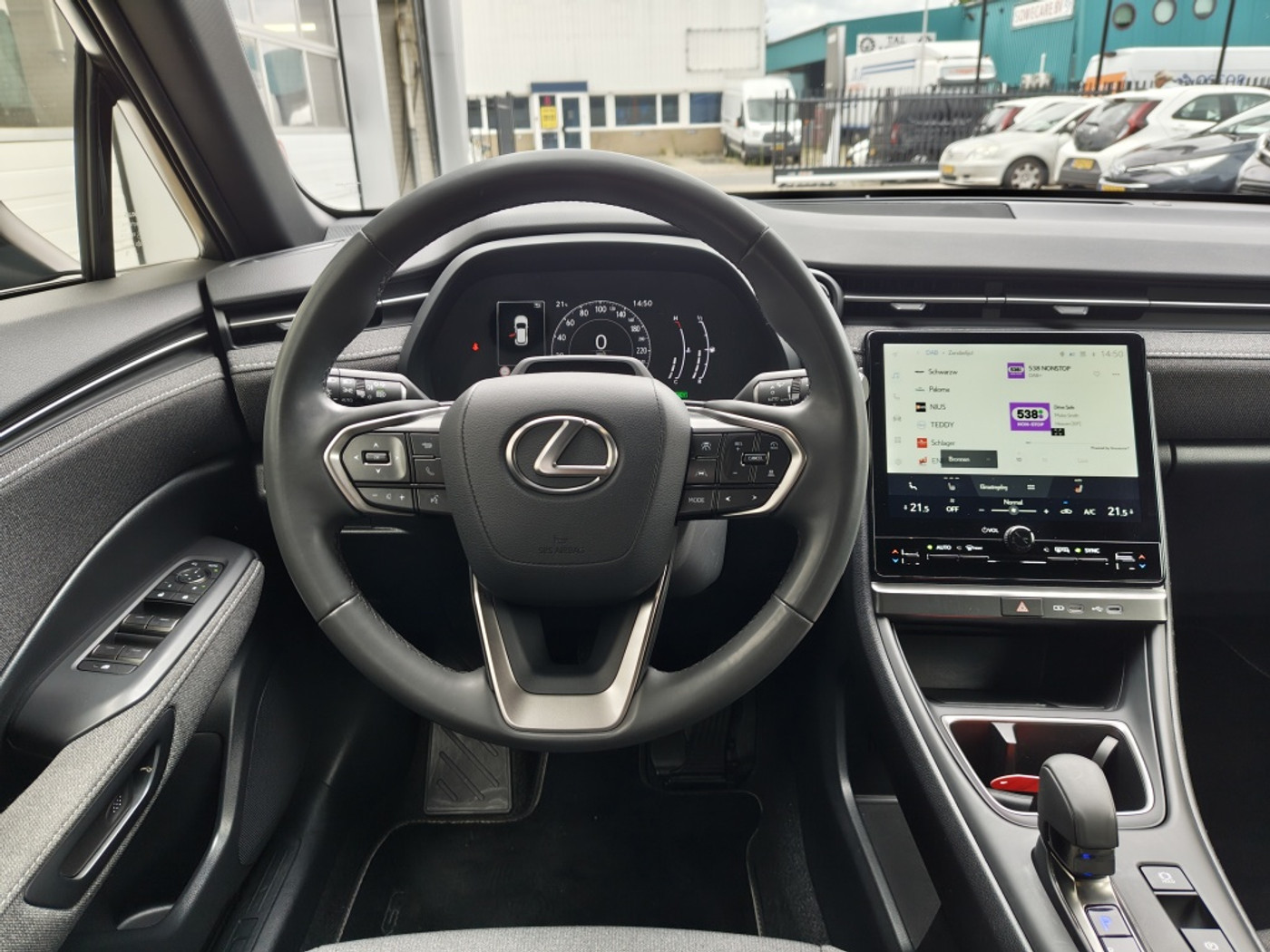 Foto van Lexus Lexus LBX