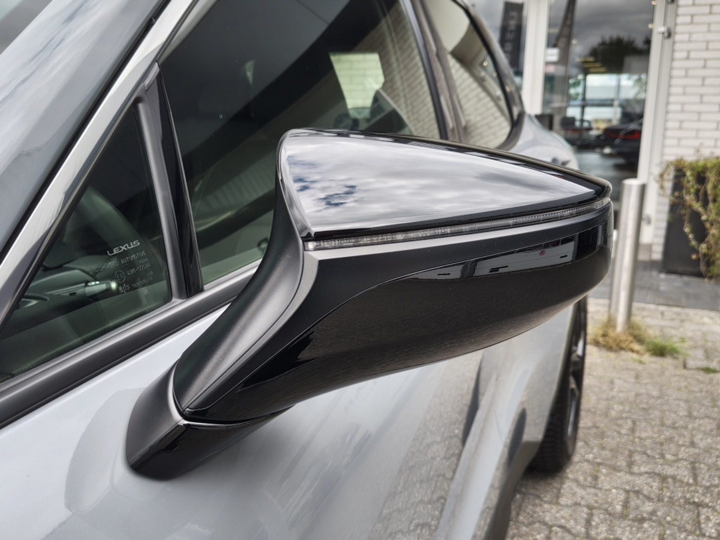 Foto van Lexus Lexus LBX