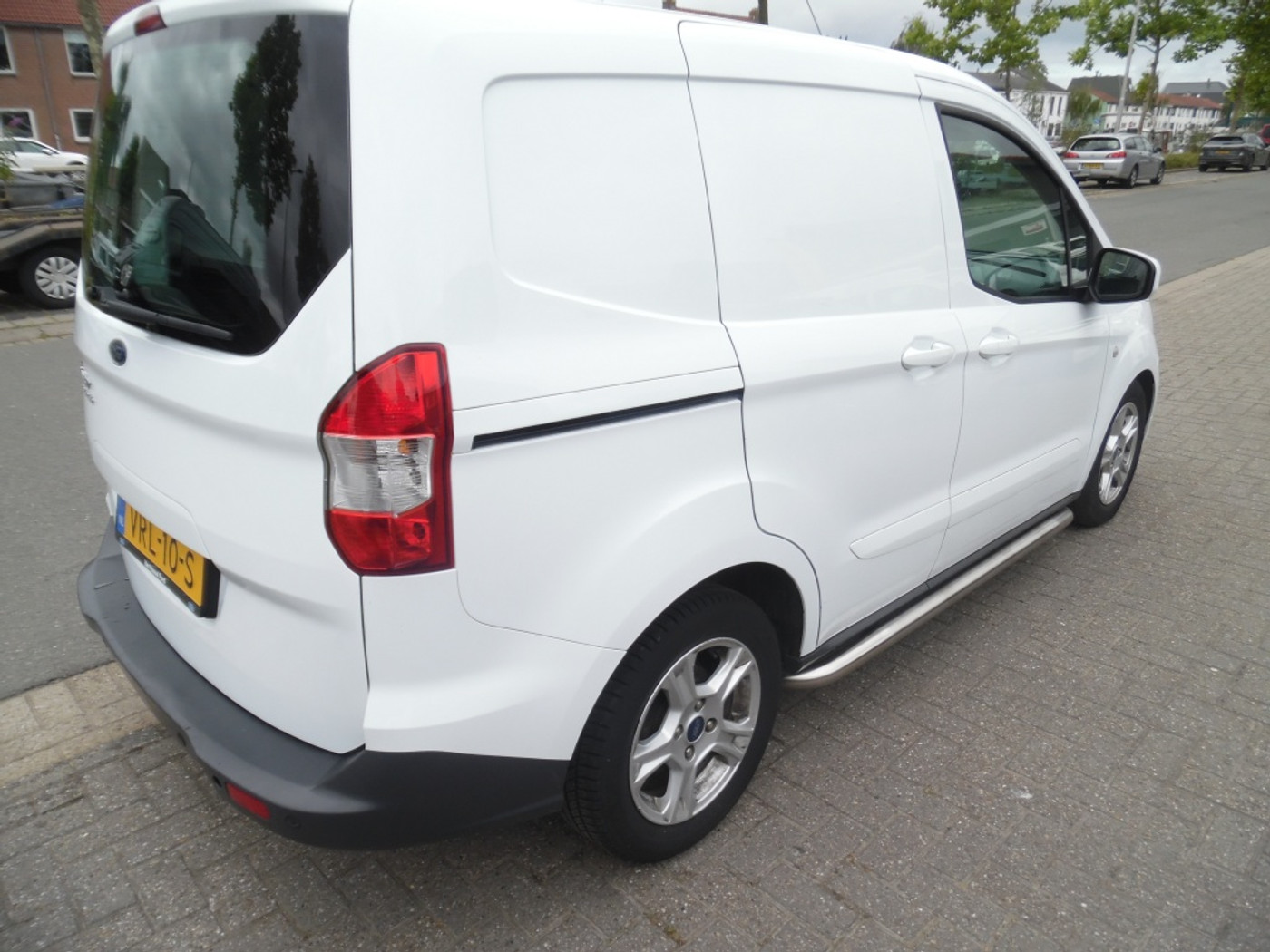 Foto van Ford Transit Courier