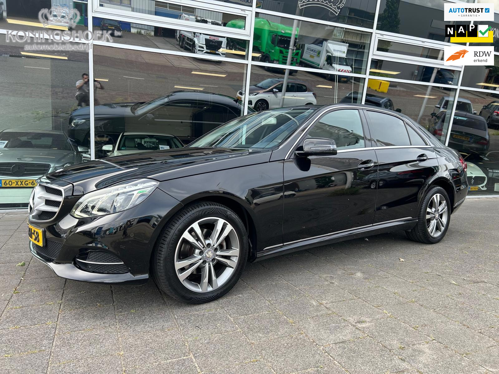 Mercedes-Benz E 200 200 Ambition Avantgarde 2013 - voorkant