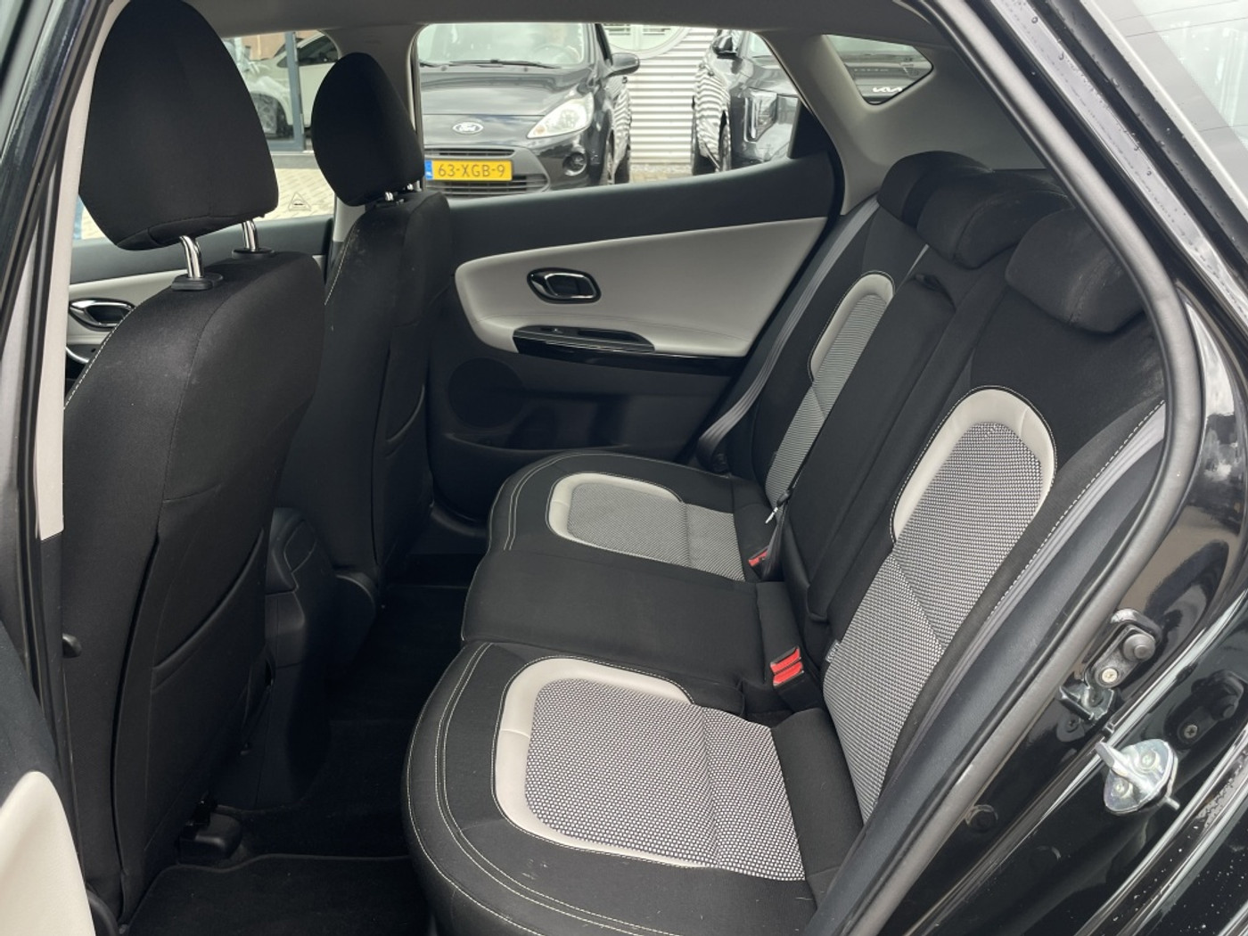 Foto van Kia Cee D