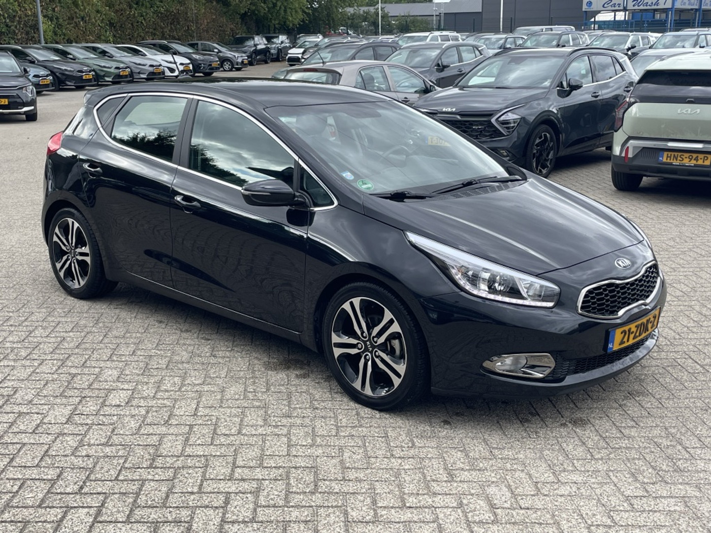 Foto van Kia Cee D