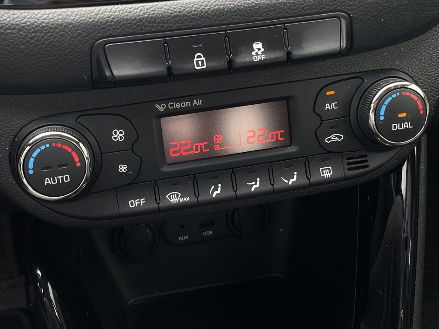 Foto van Kia Cee D