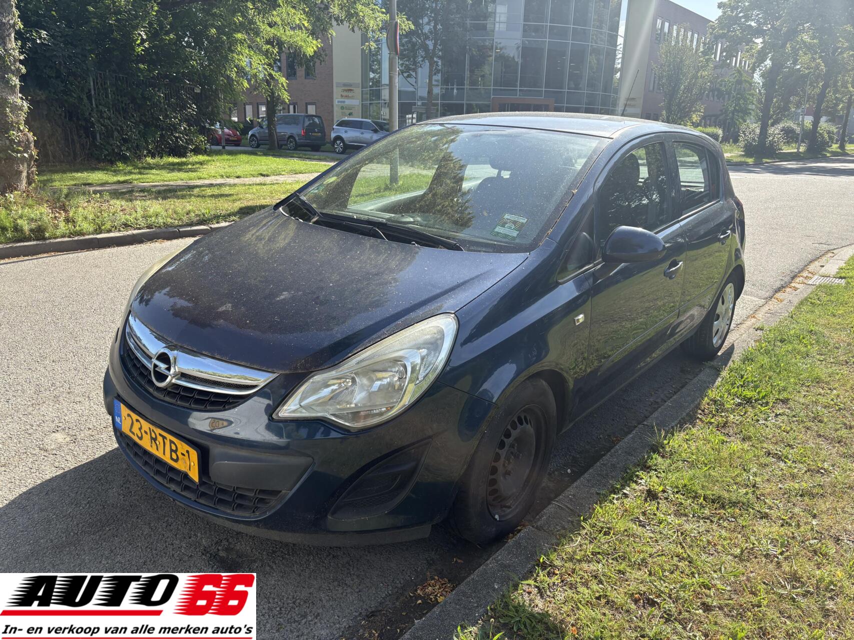 Opel Corsa 1.3 CDTi EcoFlex S/S Cosmo 2011 - voorkant
