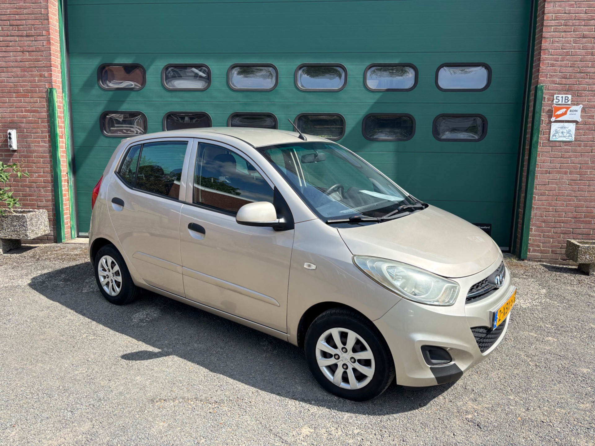 Hyundai I 10 1.0 i-Drive Cool Airco Winterbanden beschikbaar en mooie Onderhoudshistorie 2011 - voorkant