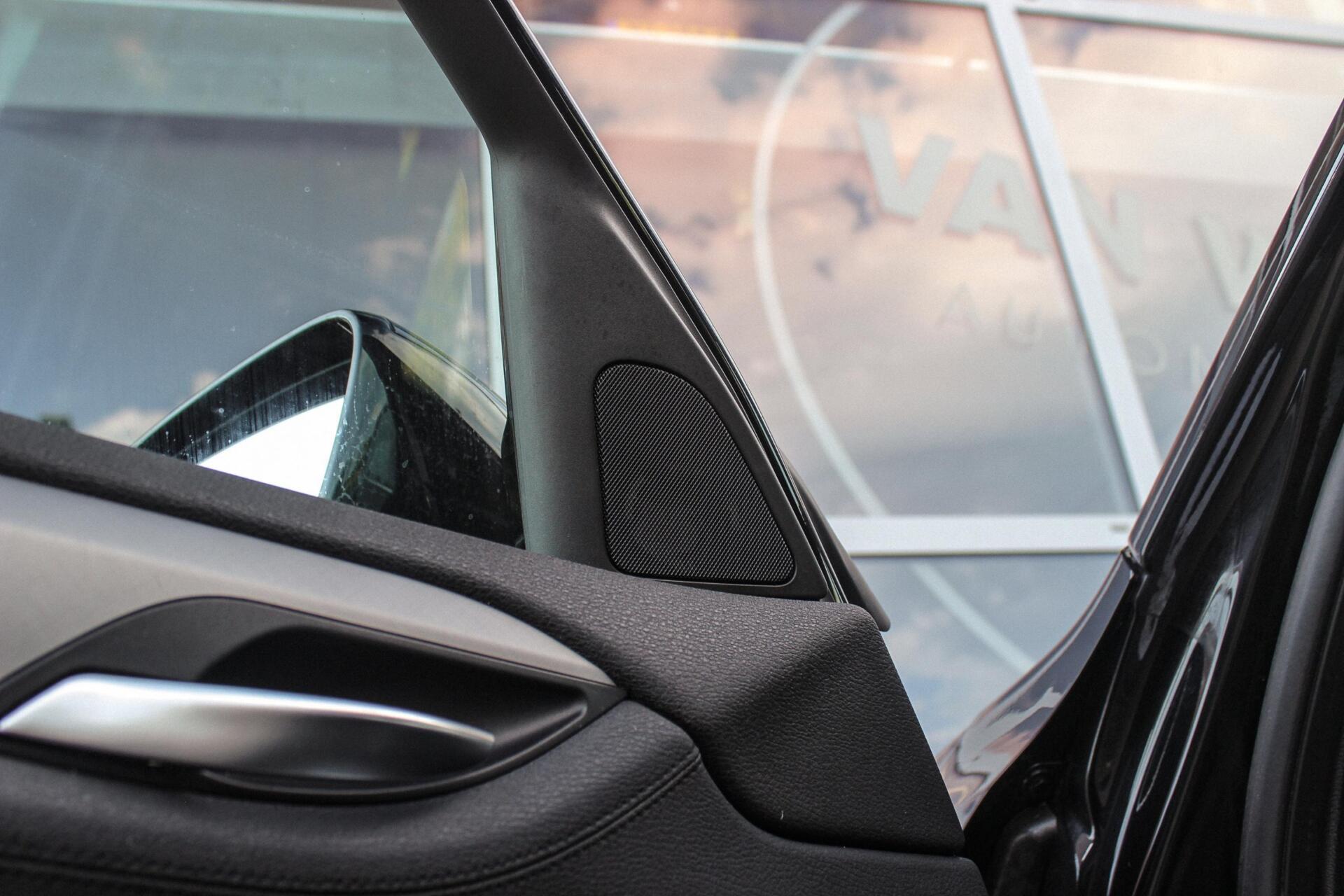Foto van BMW X1 Sdrive20i