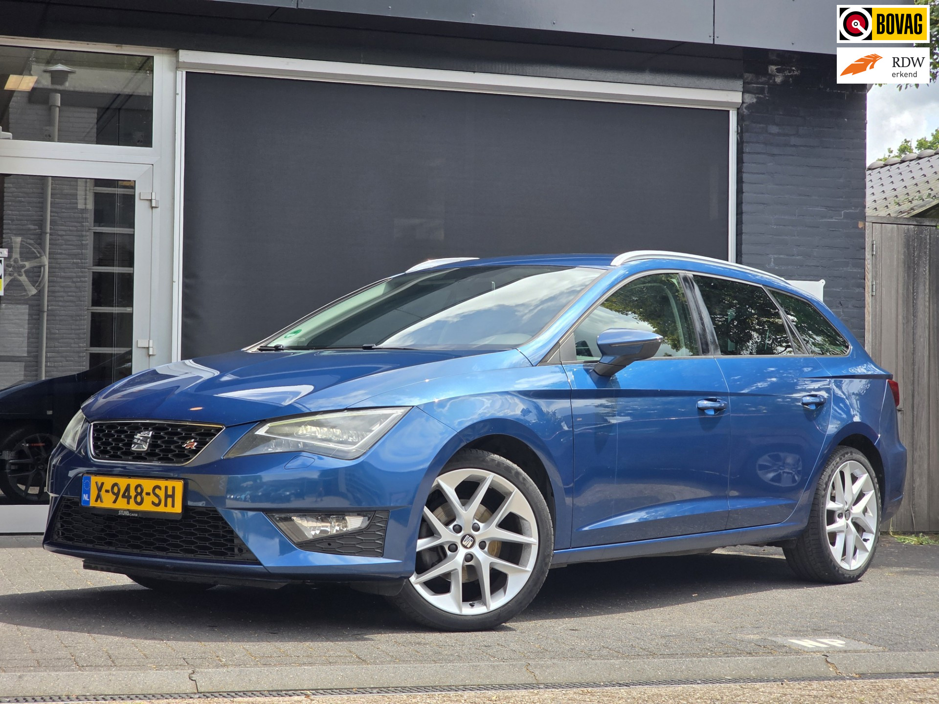 Seat Leon ST 1.4 TSI FR Business / DCC / CRUISE / CLIMA 2014 - voorkant