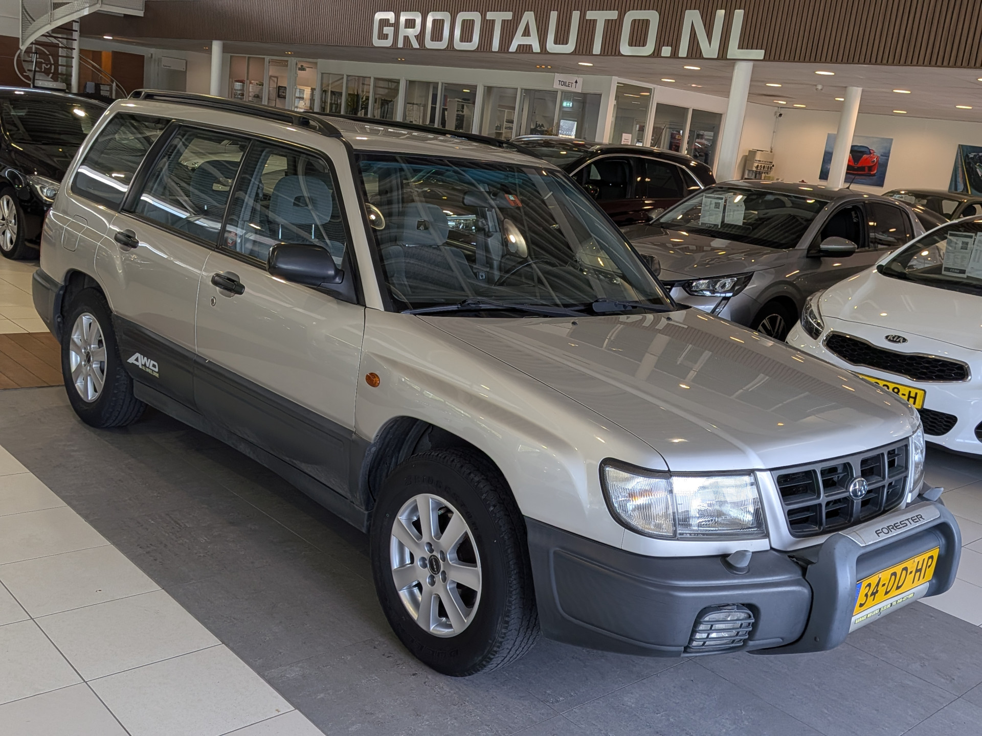 Subaru Forester 2.0 AWD basis 1999 - voorkant