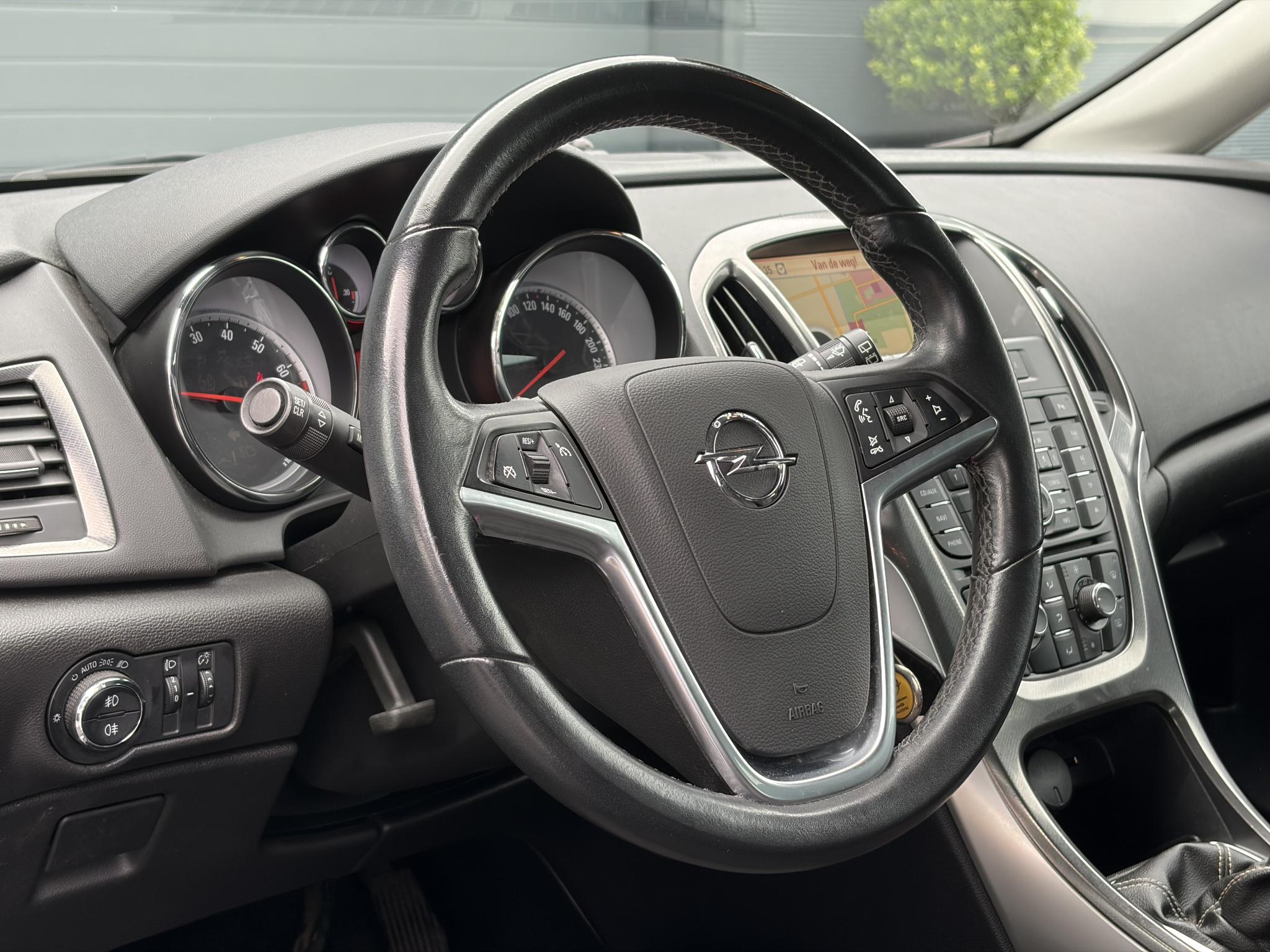 Foto van Opel Astra Sports Tourer
