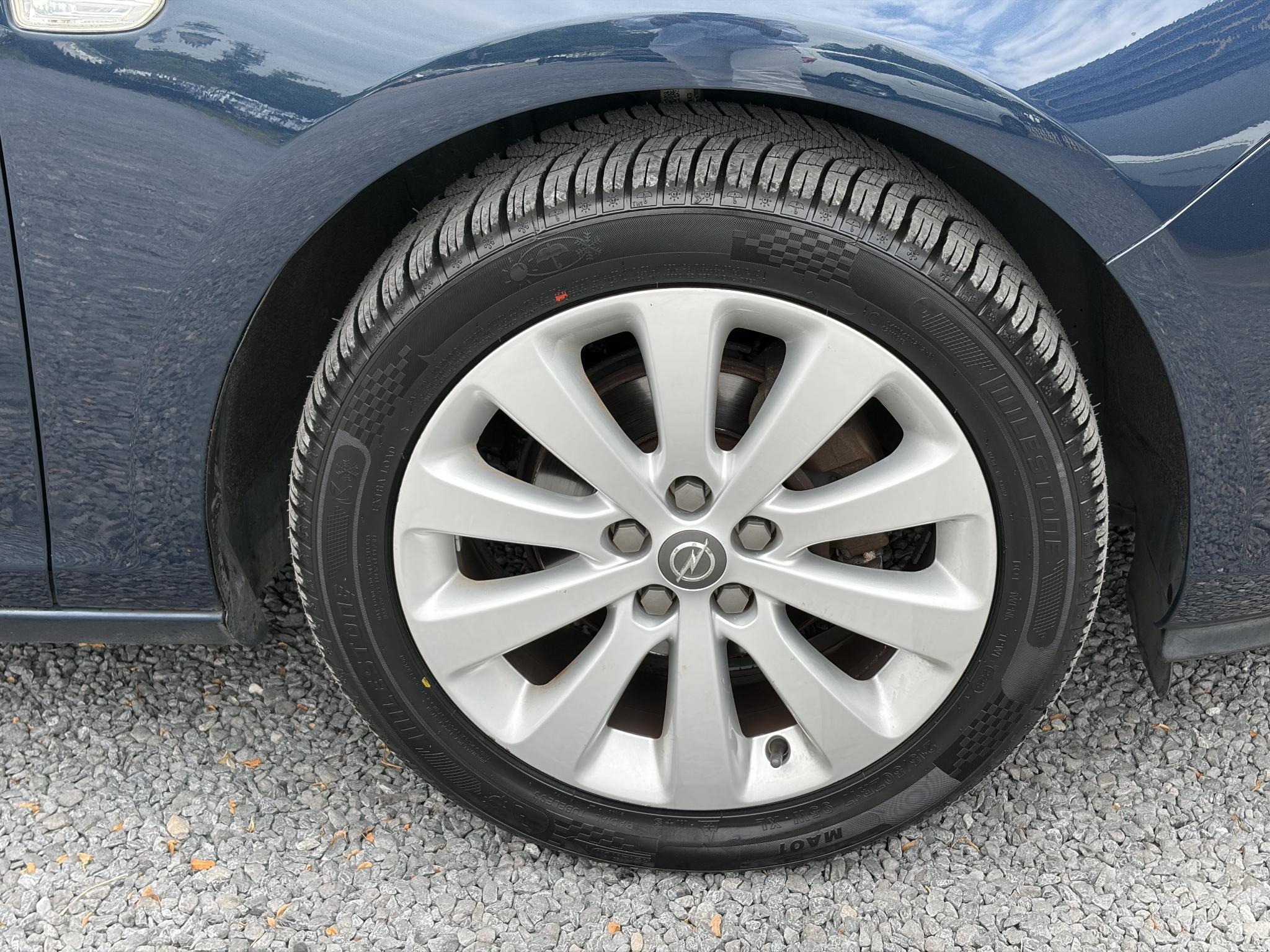Foto van Opel Astra Sports Tourer