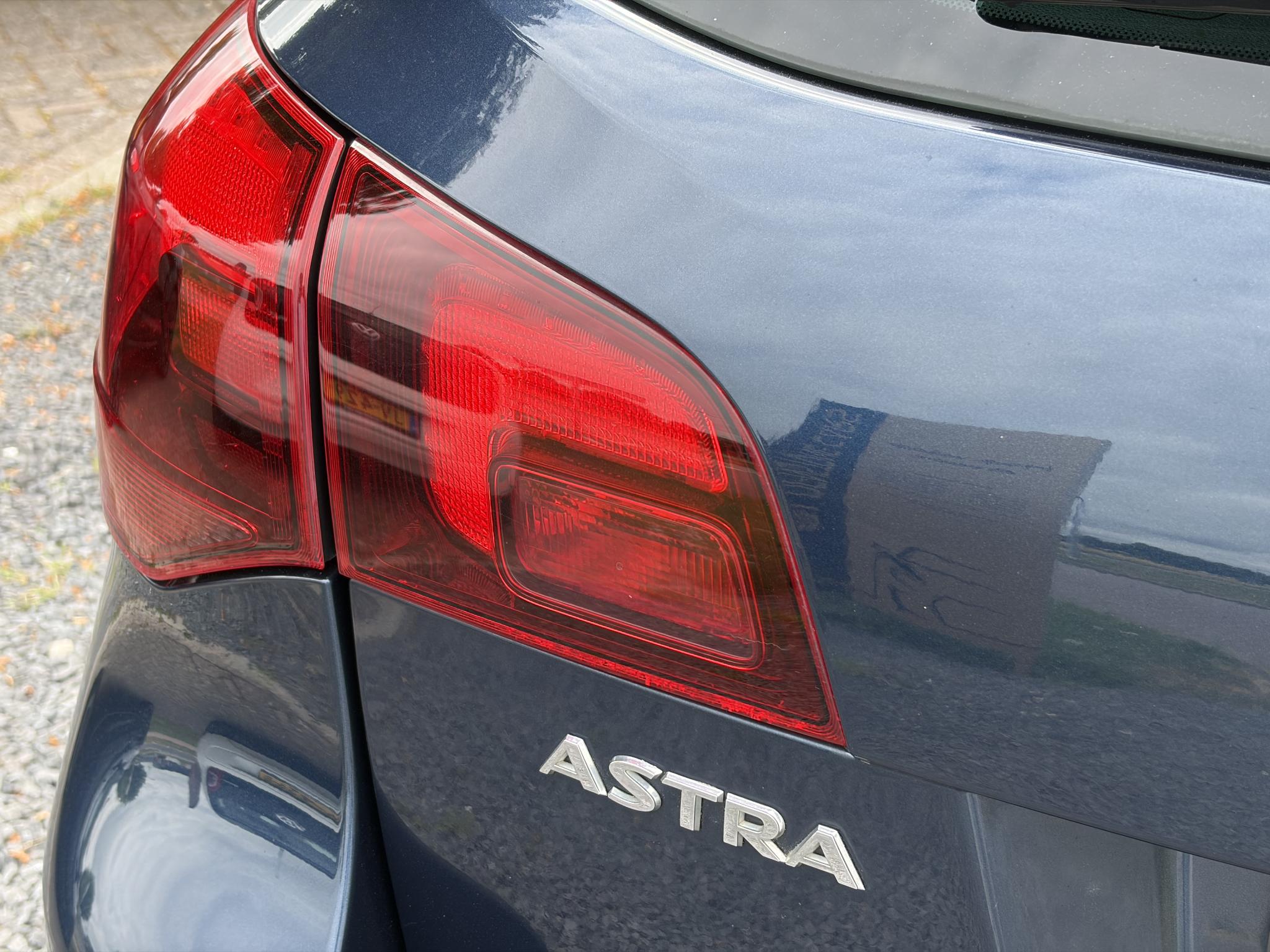 Foto van Opel Astra Sports Tourer