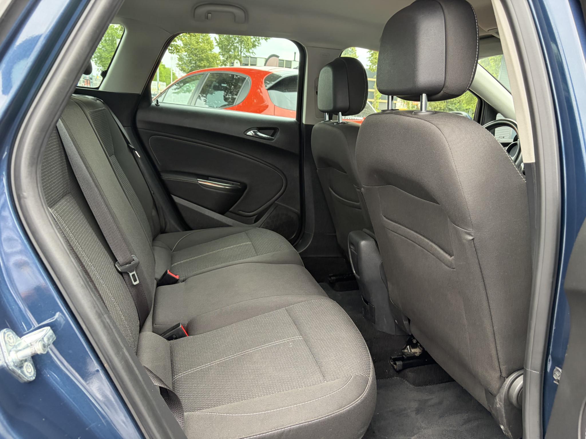 Foto van Opel Astra Sports Tourer