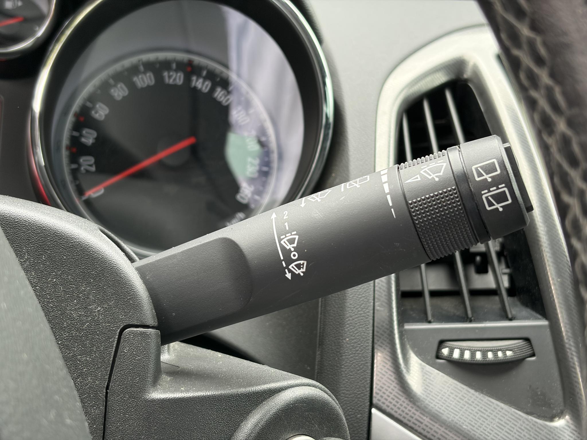 Foto van Opel Astra Sports Tourer