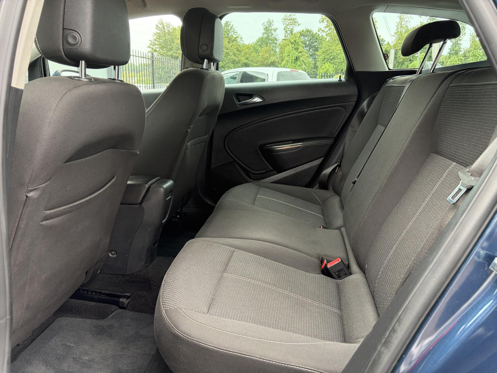 Foto van Opel Astra Sports Tourer