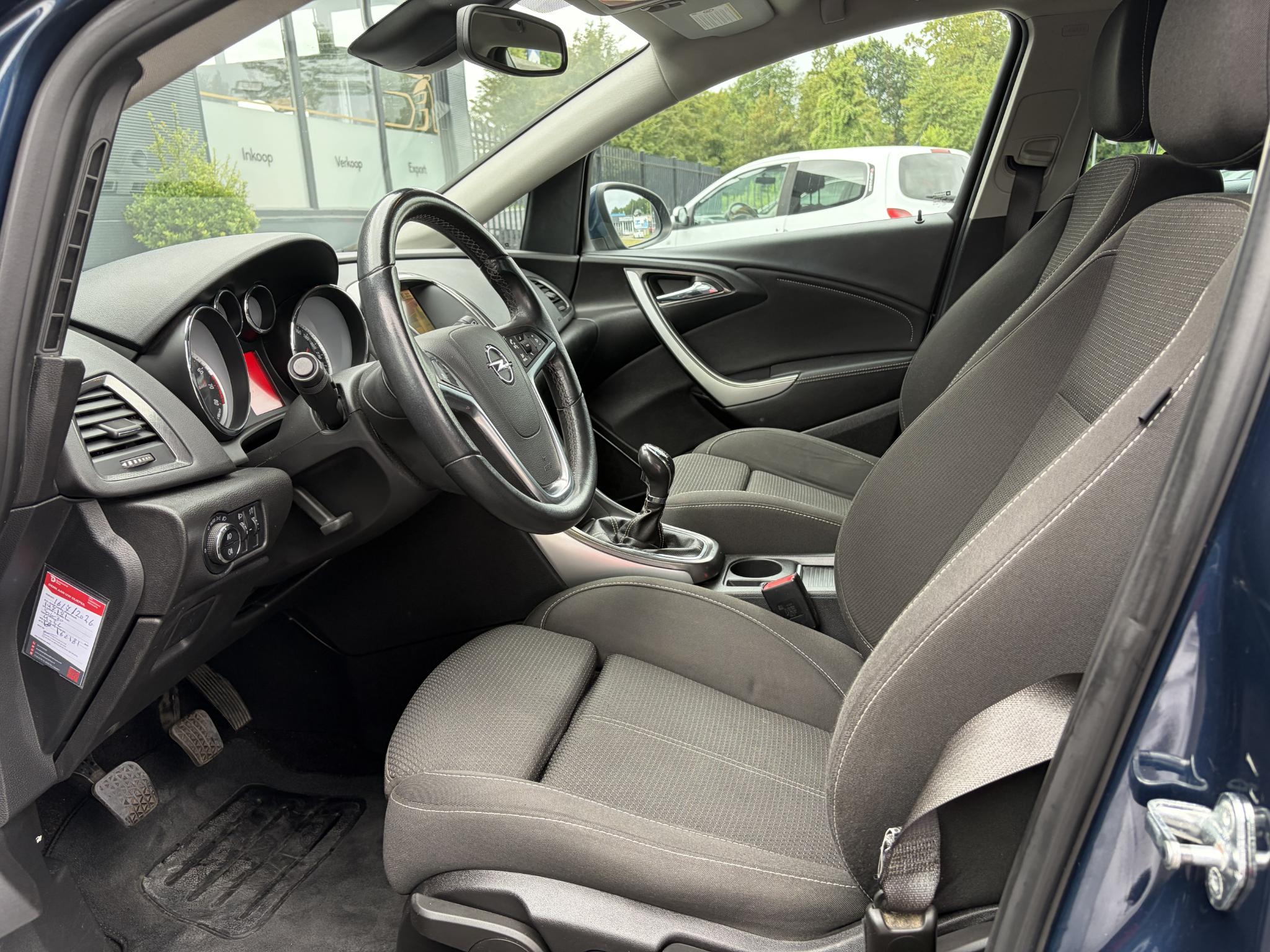 Foto van Opel Astra Sports Tourer