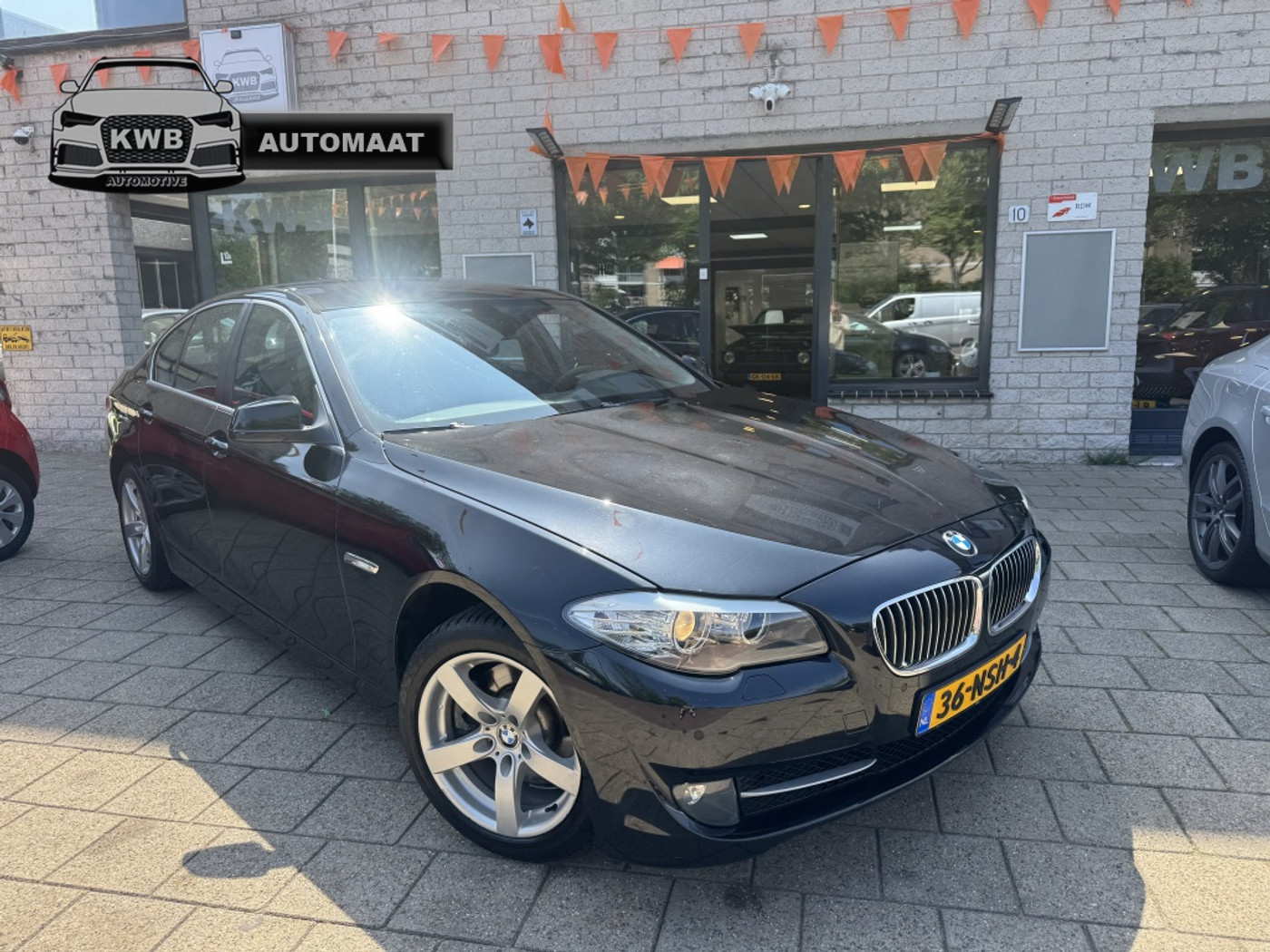 BMW 523i 523i Executive Automaat Trekhaak Historie Vol 2010 - voorkant