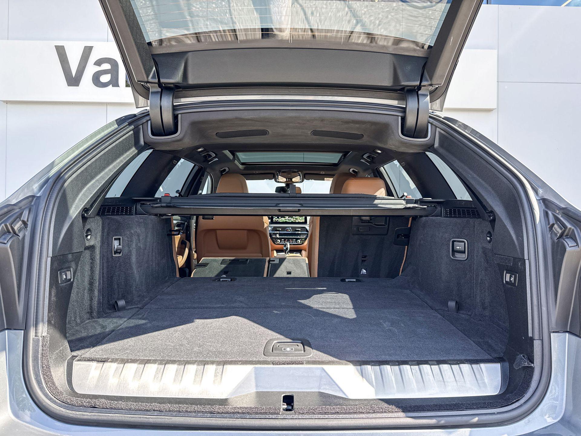 Foto van BMW 530e