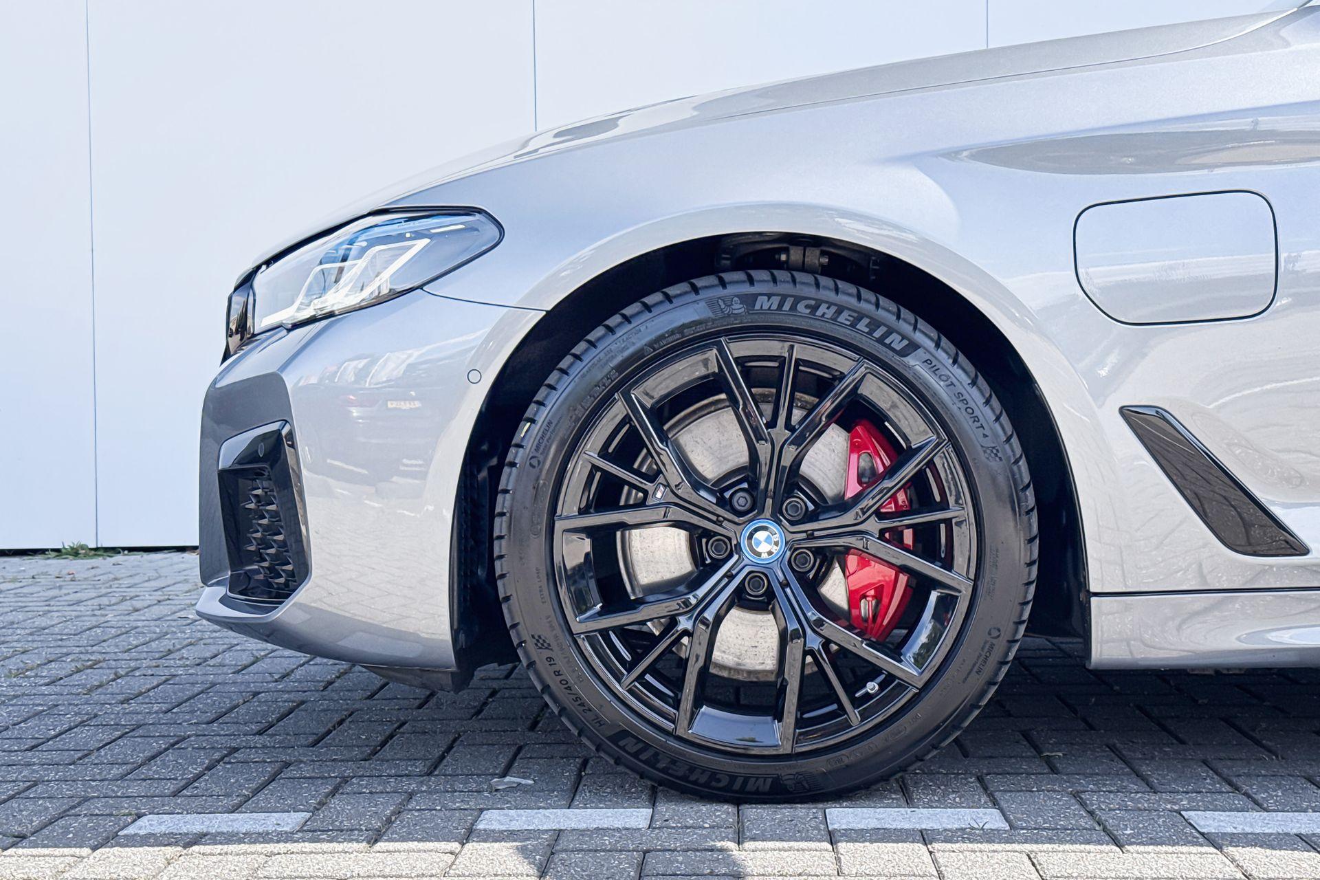 Foto van BMW 530e