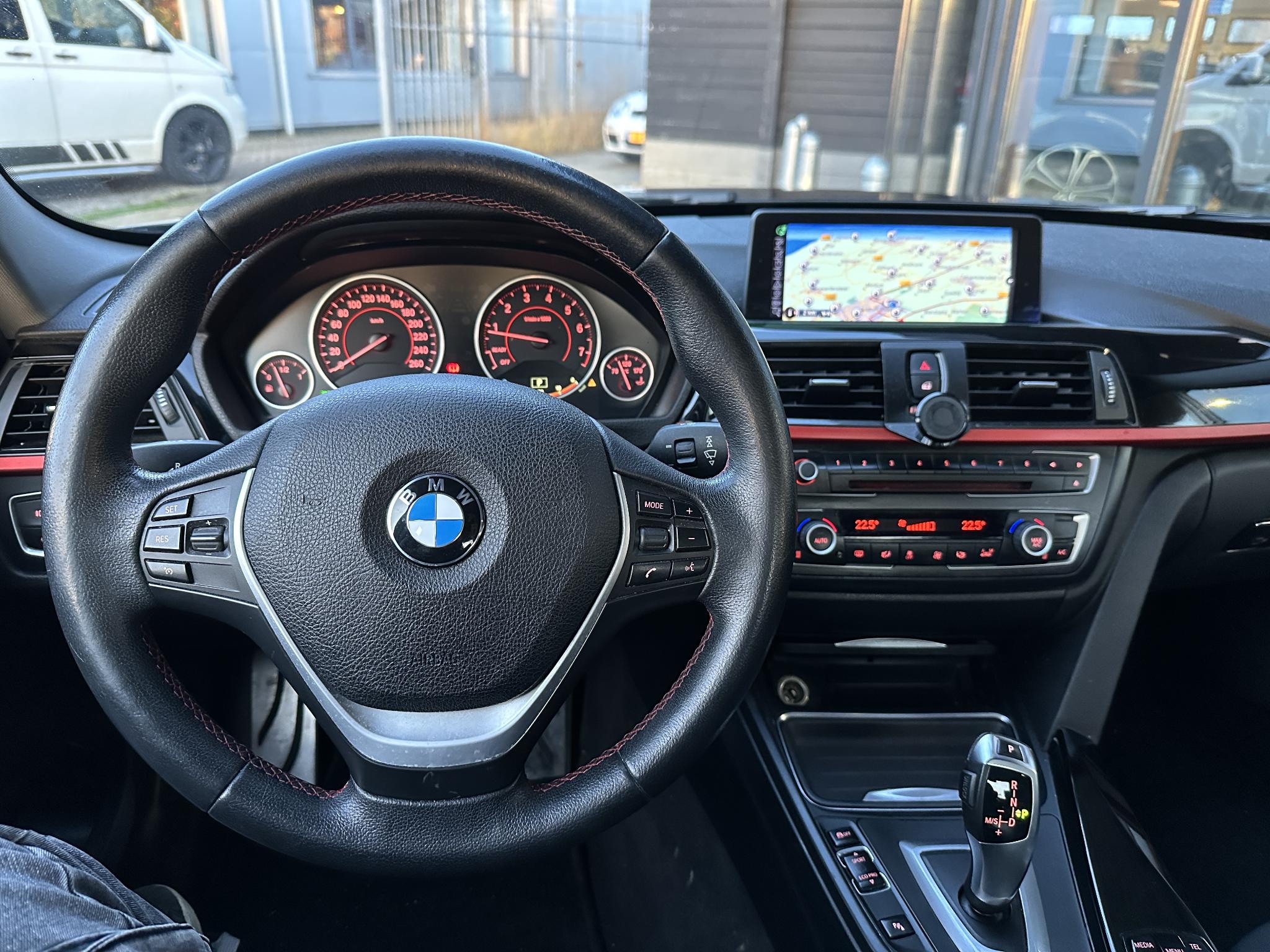 Foto van BMW 316i