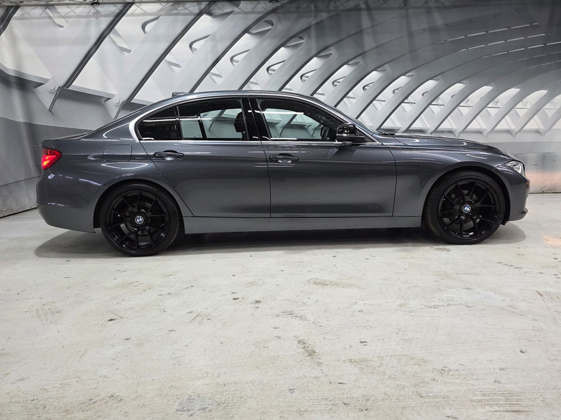 Foto van BMW 320i Ed