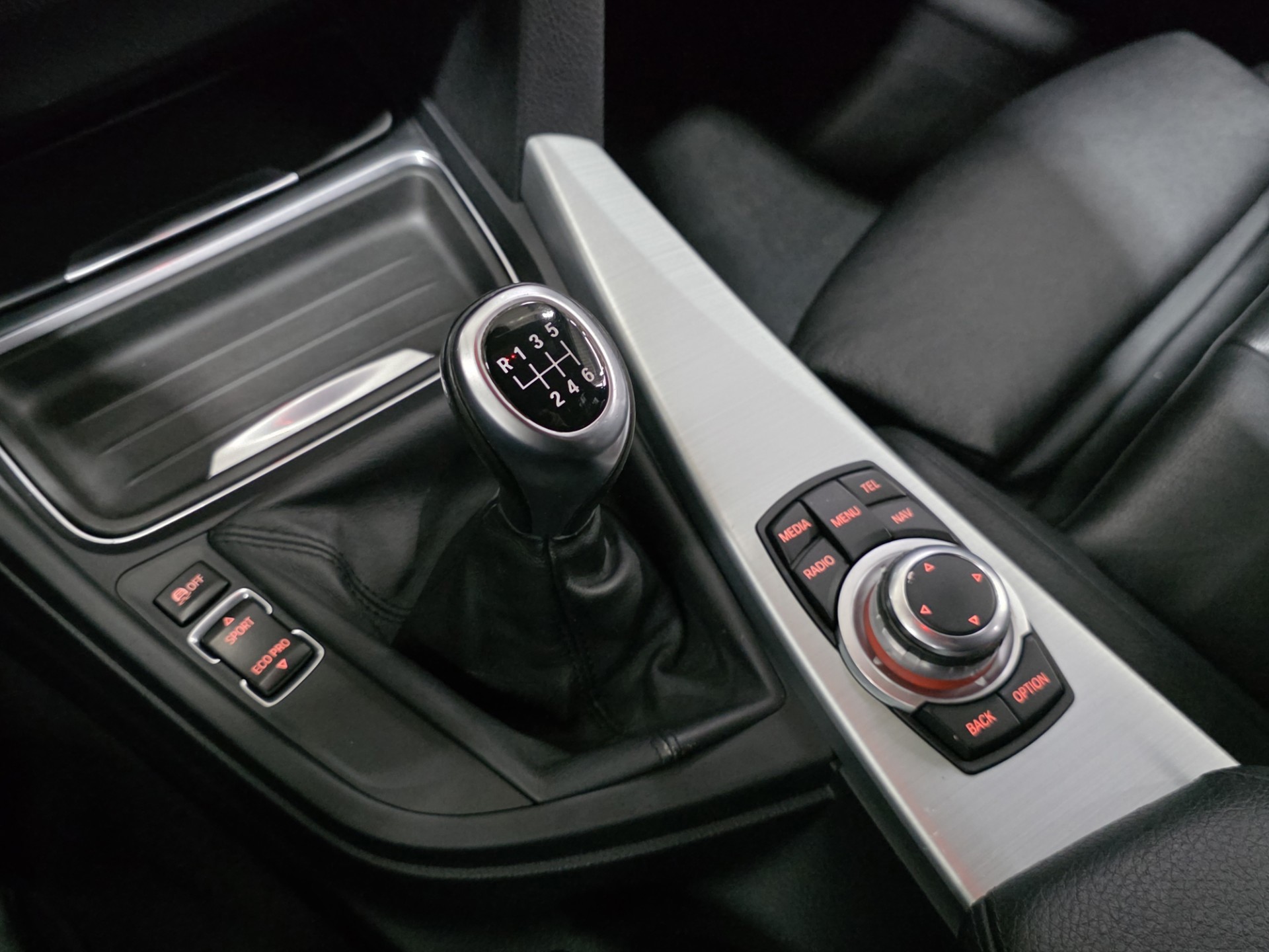 Foto van BMW 320i Ed