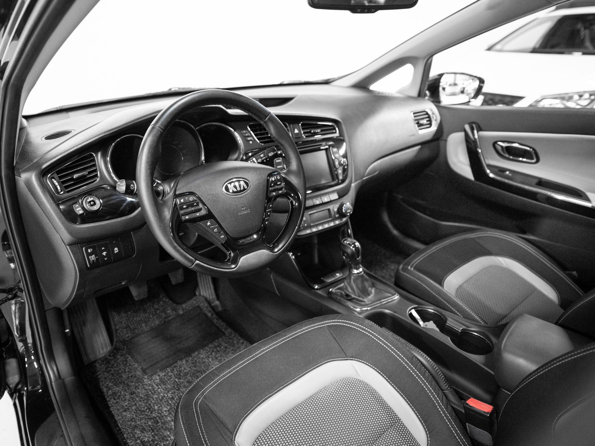 Foto van Kia Cee D