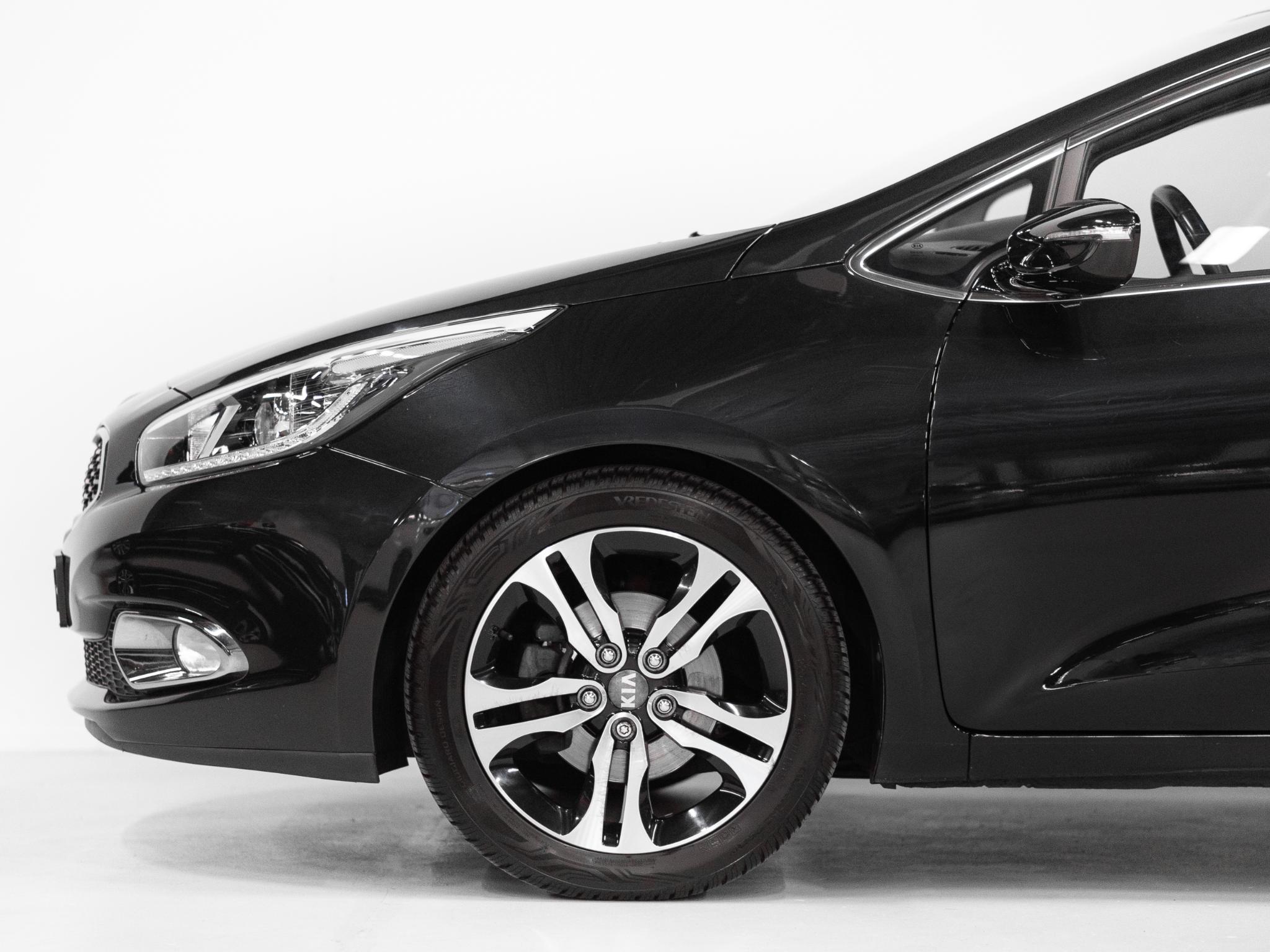Foto van Kia Cee D