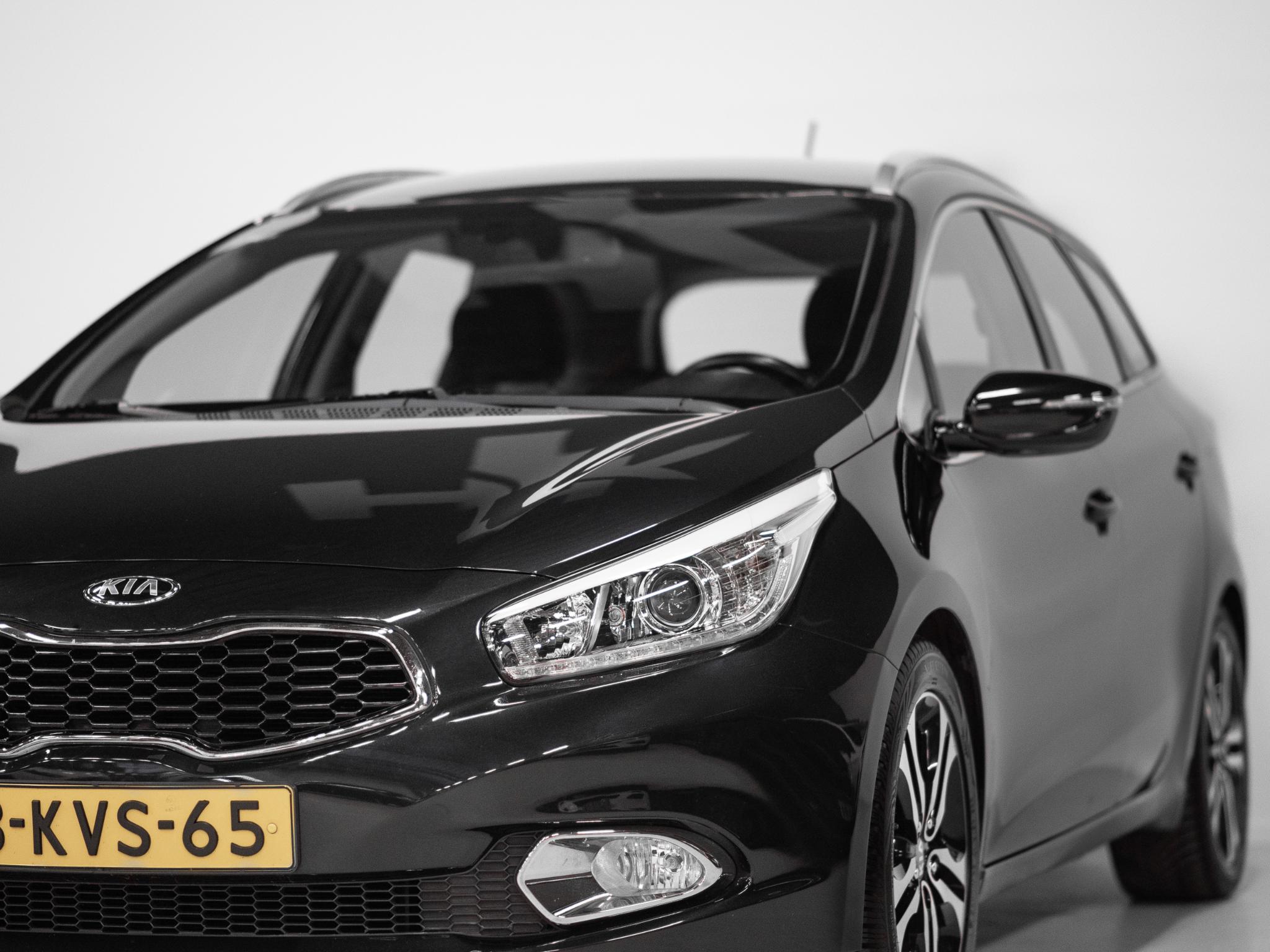 Foto van Kia Cee D