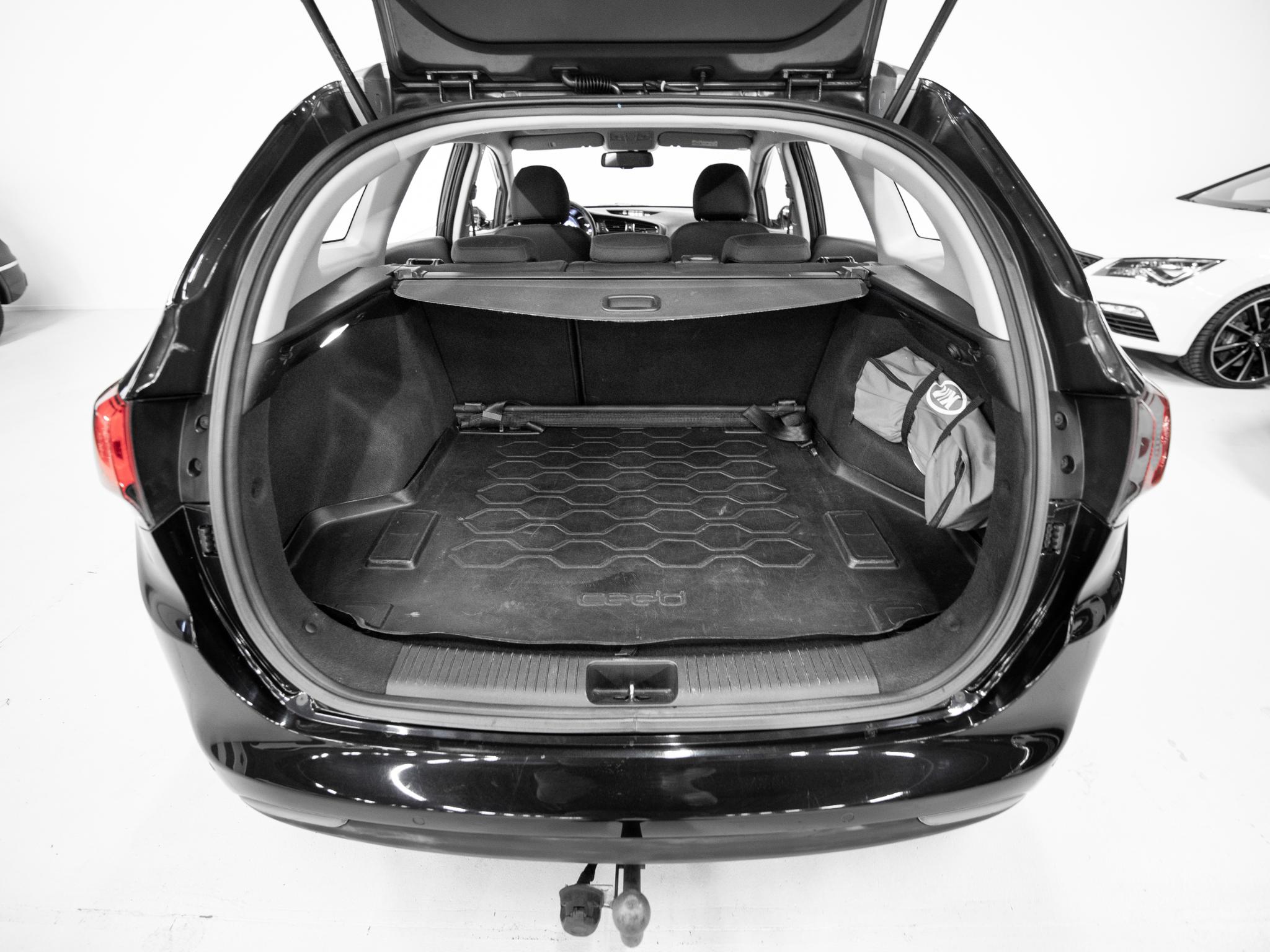 Foto van Kia Cee D