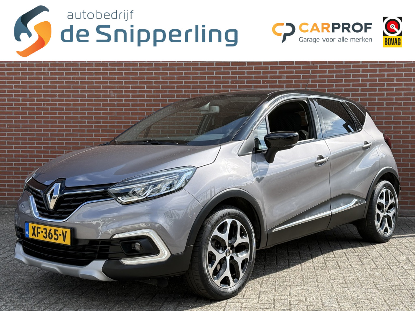 Renault Captur 1.2 TCe Bose AUTOMAAT NAVI CLIMA CAMERA PDC CRUISE 2018 - voorkant