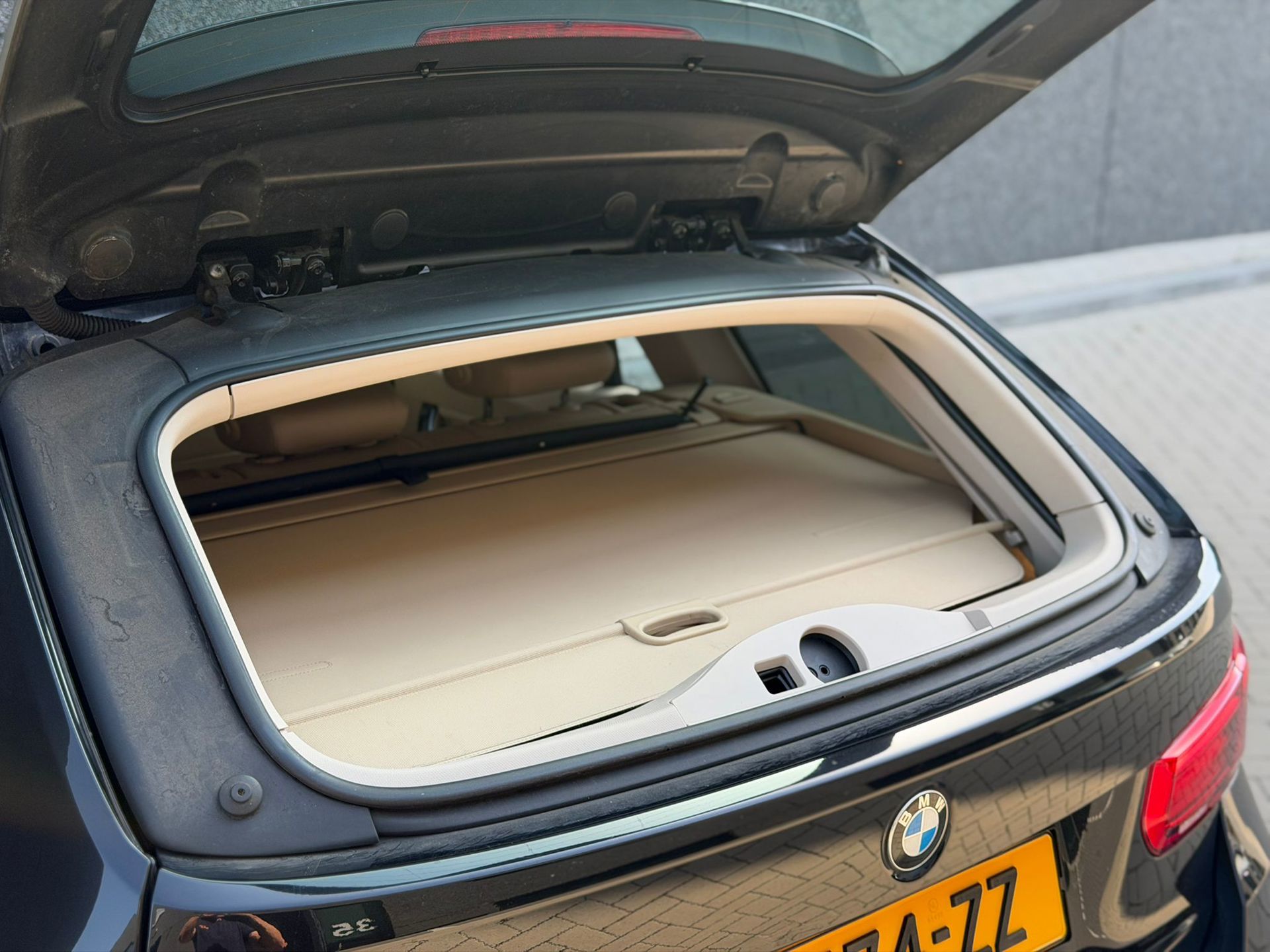 Foto van BMW 328i
