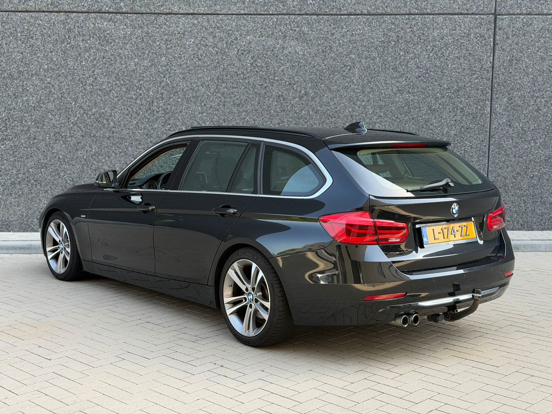 Foto van BMW 328i