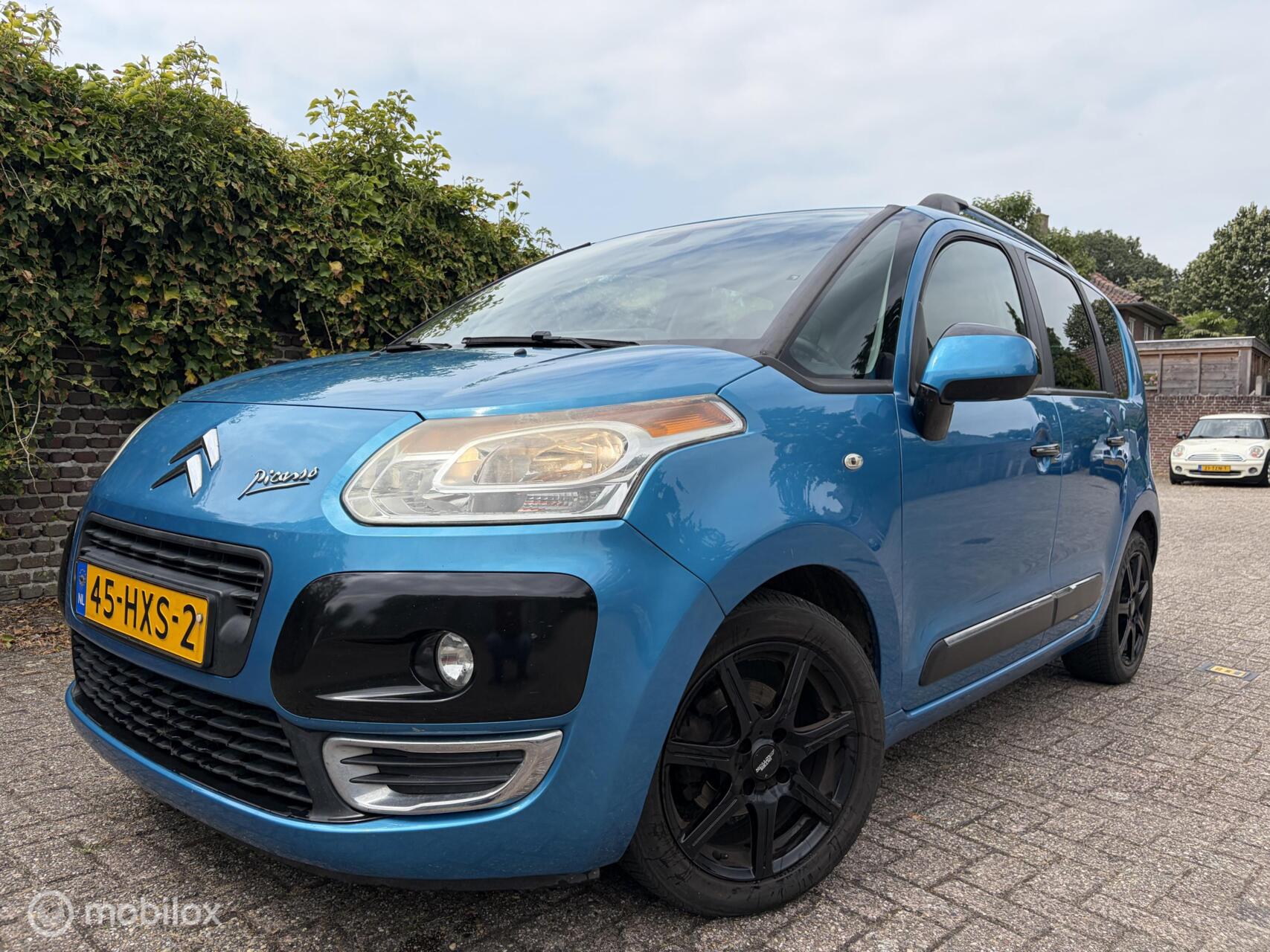 Citroen C3 Picasso 1.4 VTi Exclusive AIRCO / TREKHAAK 2009 - voorkant