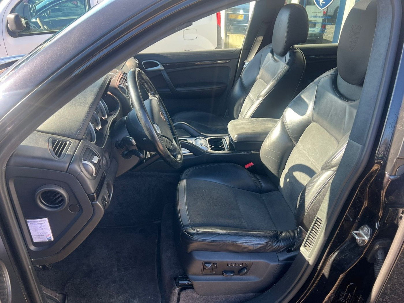 Foto van Porsche Cayenne GTS