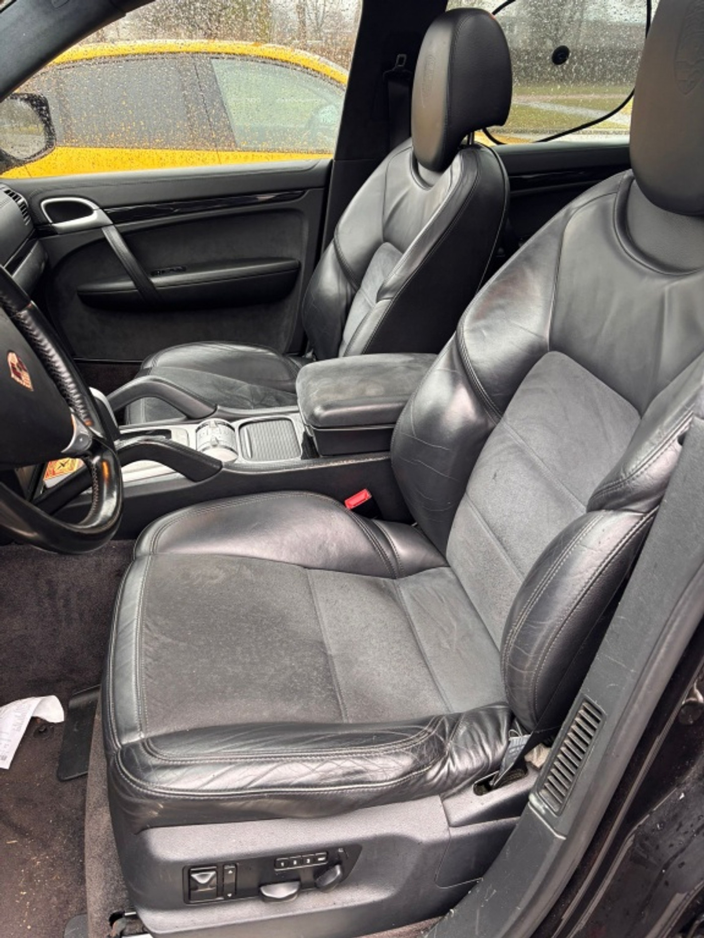 Foto van Porsche Cayenne GTS