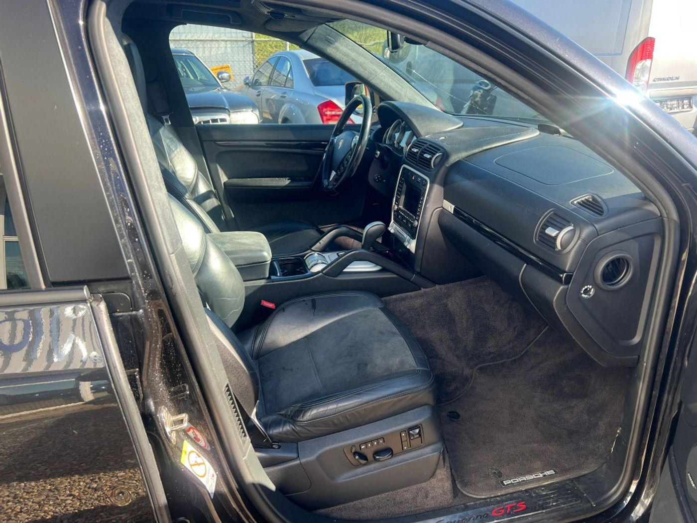 Foto van Porsche Cayenne GTS