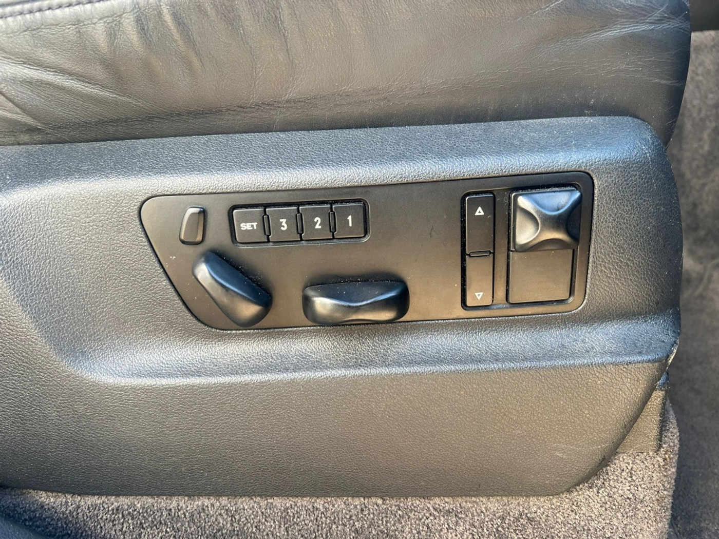 Foto van Porsche Cayenne GTS