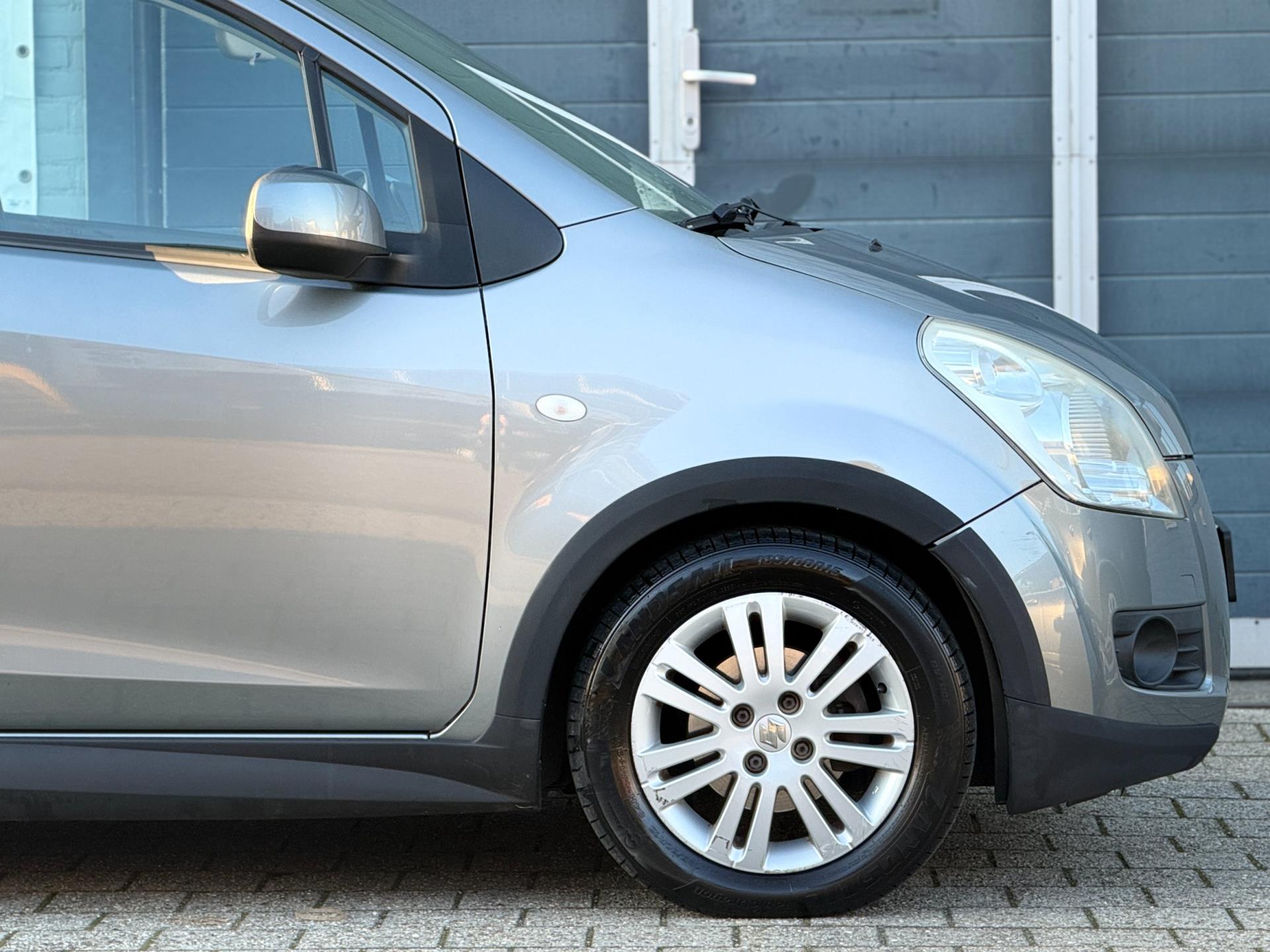 Foto van Suzuki Splash