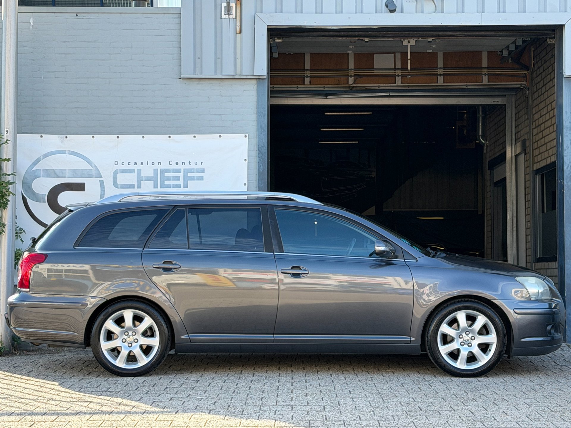 Foto van Toyota Toyota Avensis