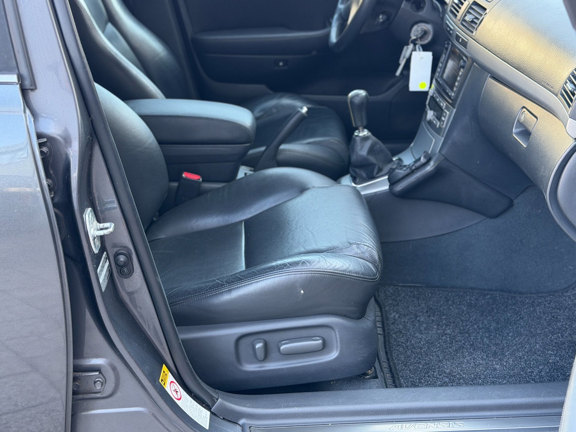 Foto van Toyota Toyota Avensis