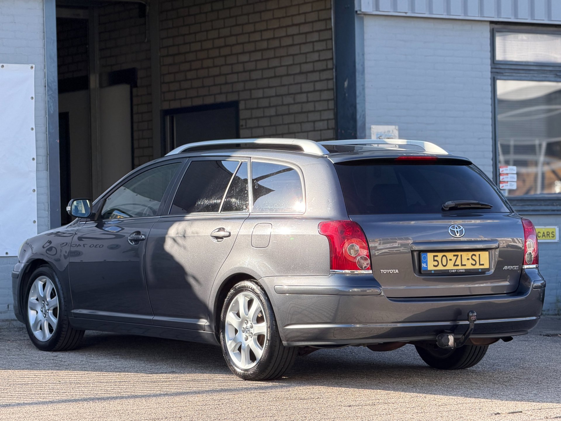 Foto van Toyota Toyota Avensis